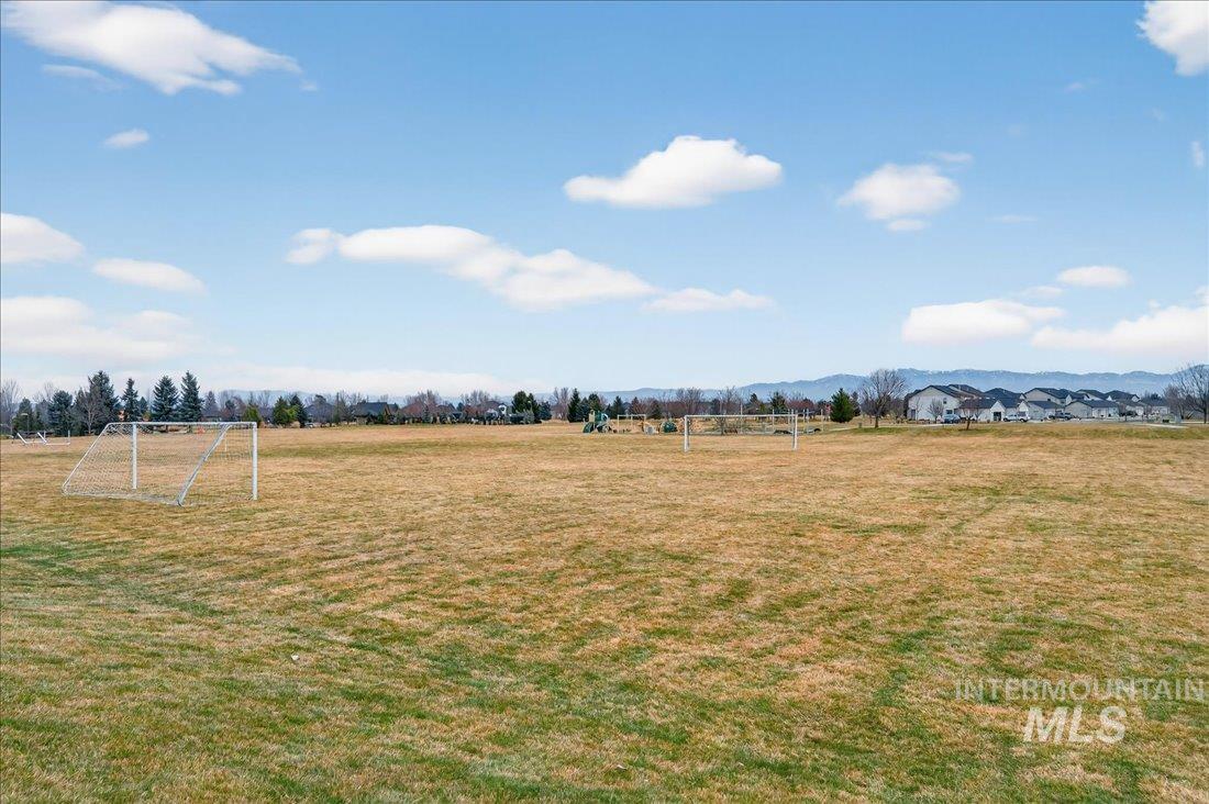 6518 W Flathead Lake St, Eagle, Idaho 83616, 4 Bedrooms, 3 Bathrooms, Residential For Sale, Price $899,900, 98992977