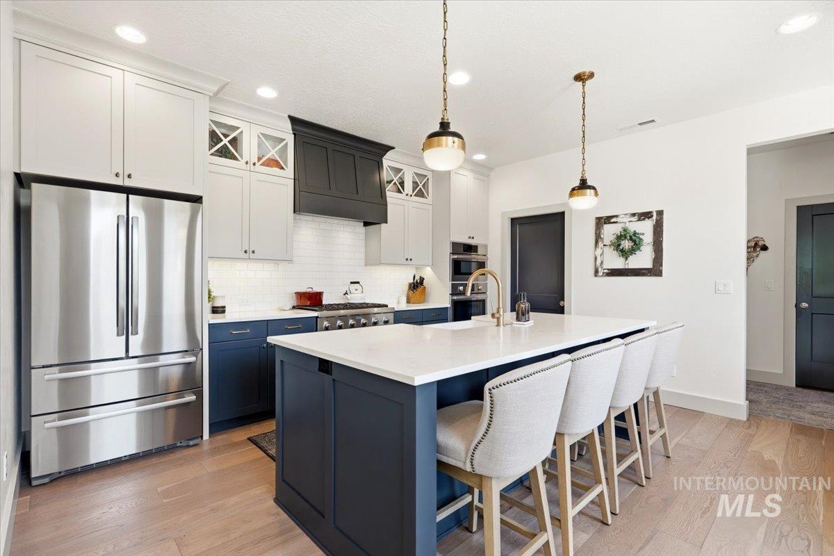 3794 S Single Tree Ave, Boise, Idaho 83716, 4 Bedrooms, 2.5 Bathrooms, Residential For Sale, Price $825,000,MLS 98992980