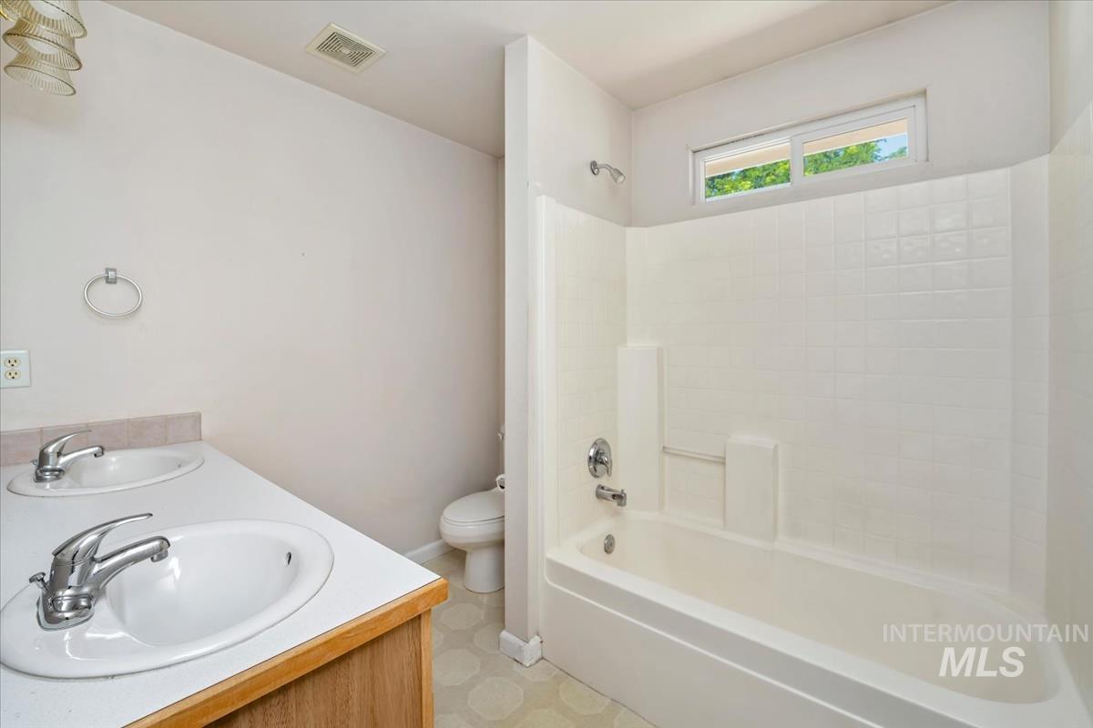 11374 W Arch St, Boise, Idaho 83713, 2 Bedrooms, 1.5 Bathrooms, Residential For Sale, Price $325,000, 98992984