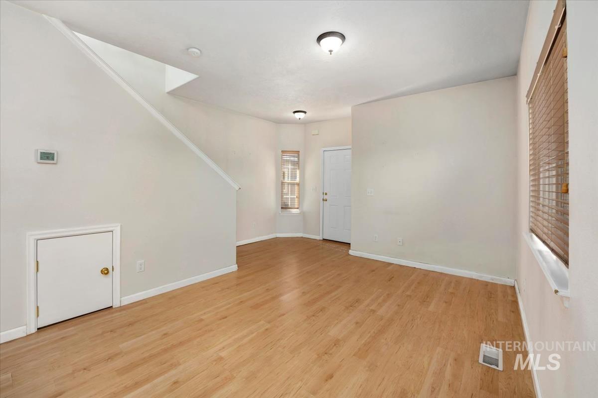 11374 W Arch St, Boise, Idaho 83713, 2 Bedrooms, 1.5 Bathrooms, Residential For Sale, Price $325,000, 98992984