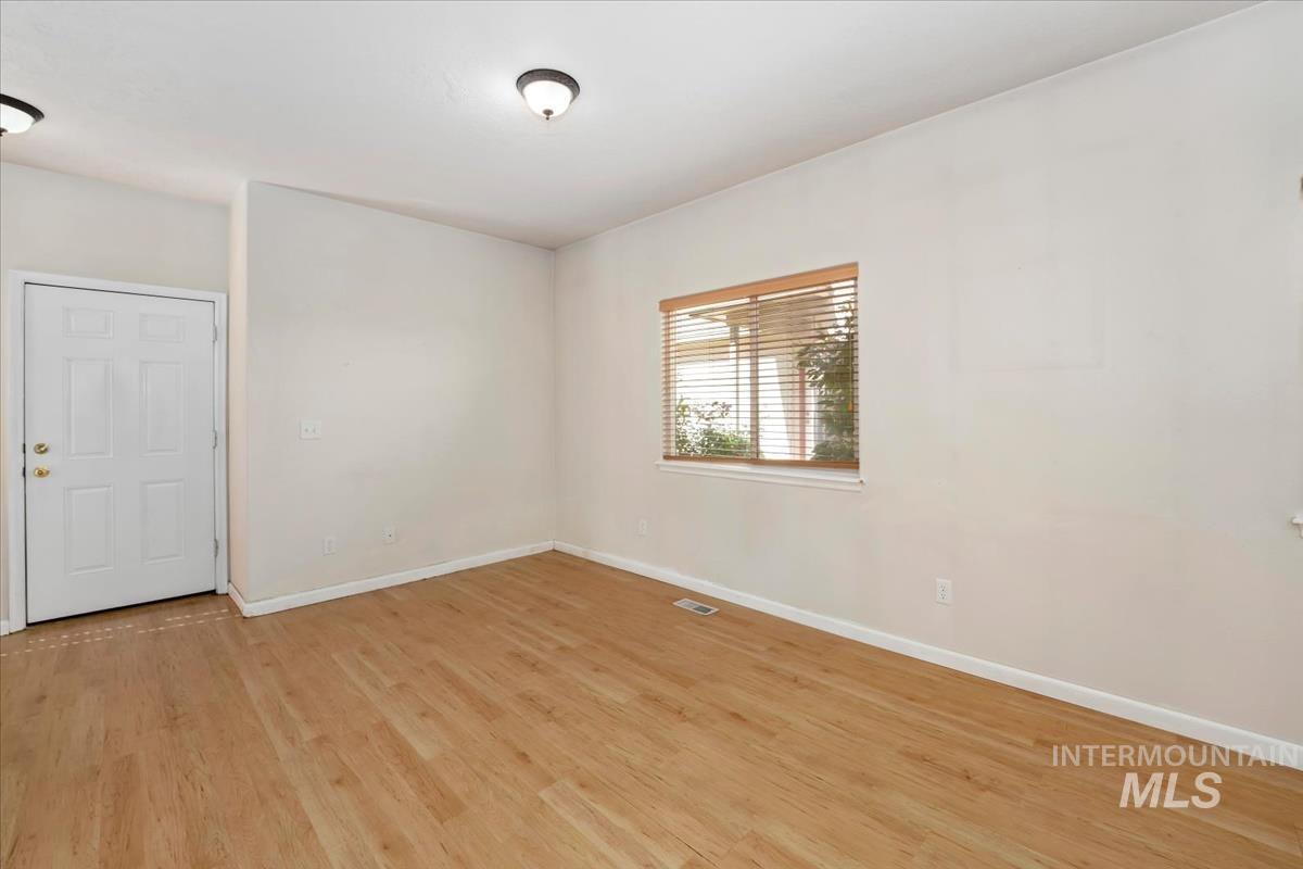 11374 W Arch St, Boise, Idaho 83713, 2 Bedrooms, 1.5 Bathrooms, Residential For Sale, Price $325,000, 98992984