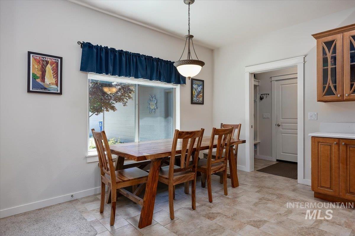 653 Travelers Way, Twin Falls, Idaho 83301, 4 Bedrooms, 2 Bathrooms, Residential For Sale, Price $539,000, 98992986