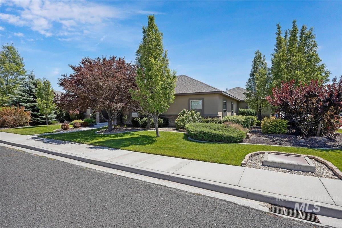 653 Travelers Way, Twin Falls, Idaho 83301, 4 Bedrooms, 2 Bathrooms, Residential For Sale, Price $539,000, 98992986