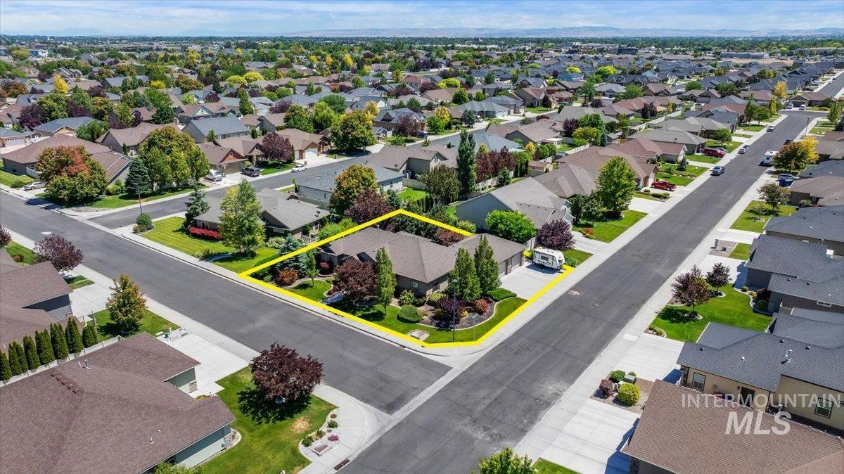 653 Travelers Way, Twin Falls, Idaho 83301, 4 Bedrooms, 2 Bathrooms, Residential For Sale, Price $539,000, 98992986