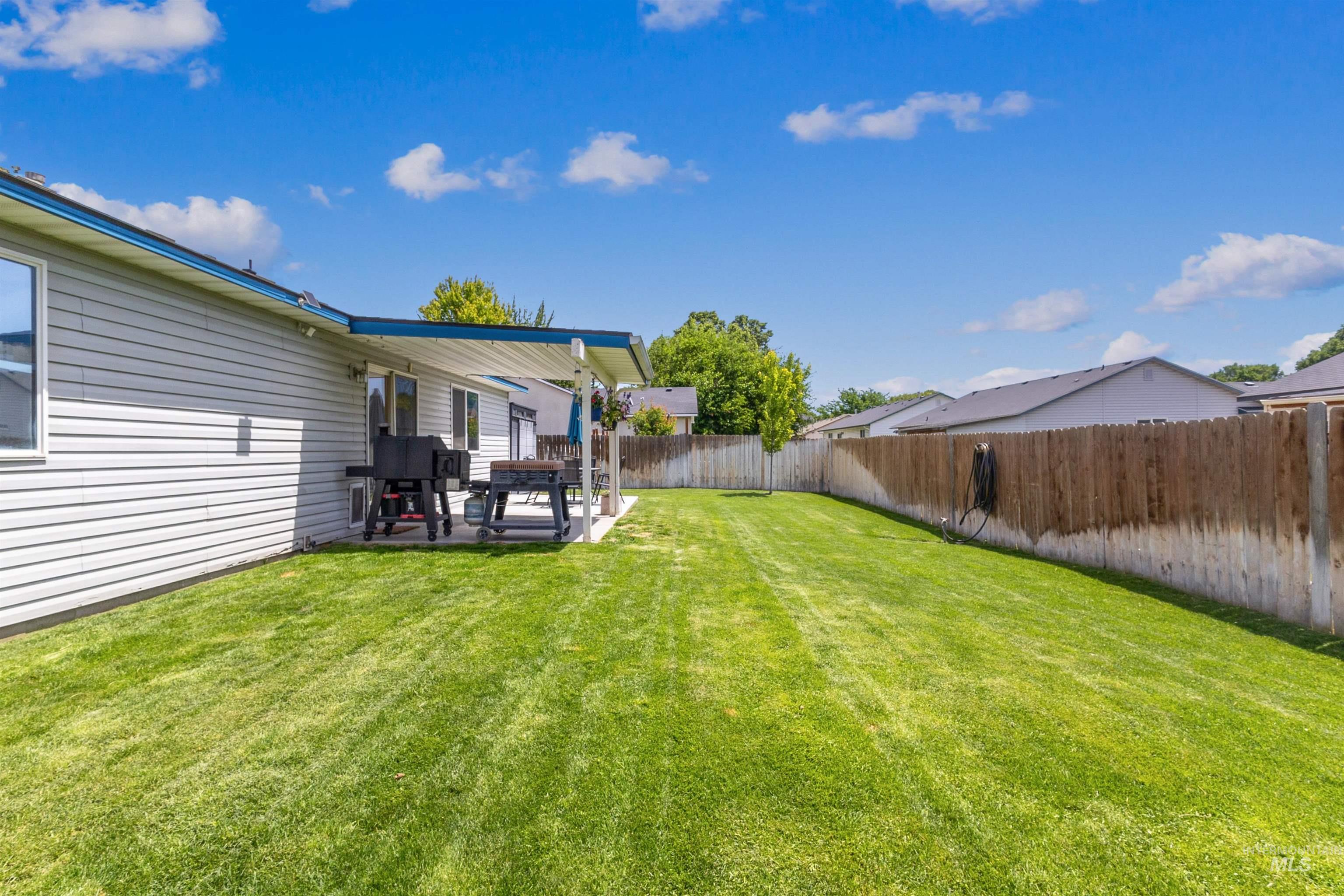 3309 E Princess Amy Ct, Nampa, Idaho 83686-1346, 3 Bedrooms, 2 Bathrooms, Residential For Sale, Price $359,000,MLS 98992988