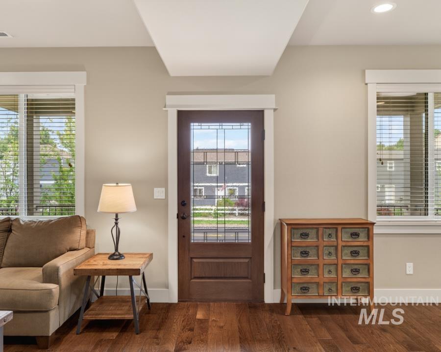 2509 White Avenue, Moscow, Idaho 83843, 3 Bedrooms, 2.5 Bathrooms, Residential For Sale, Price $559,000, 98992990