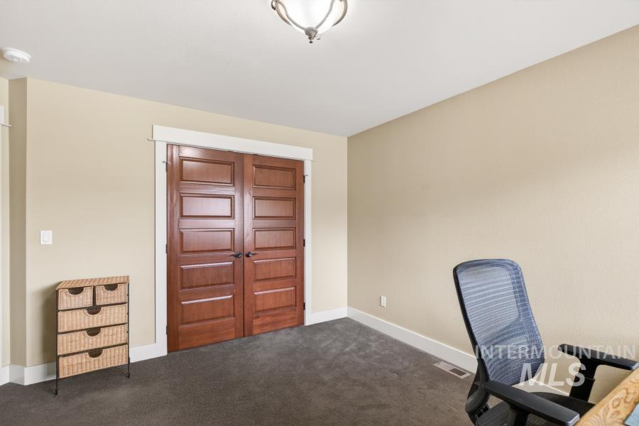 2509 White Avenue, Moscow, Idaho 83843, 3 Bedrooms, 2.5 Bathrooms, Residential For Sale, Price $559,000, 98992990