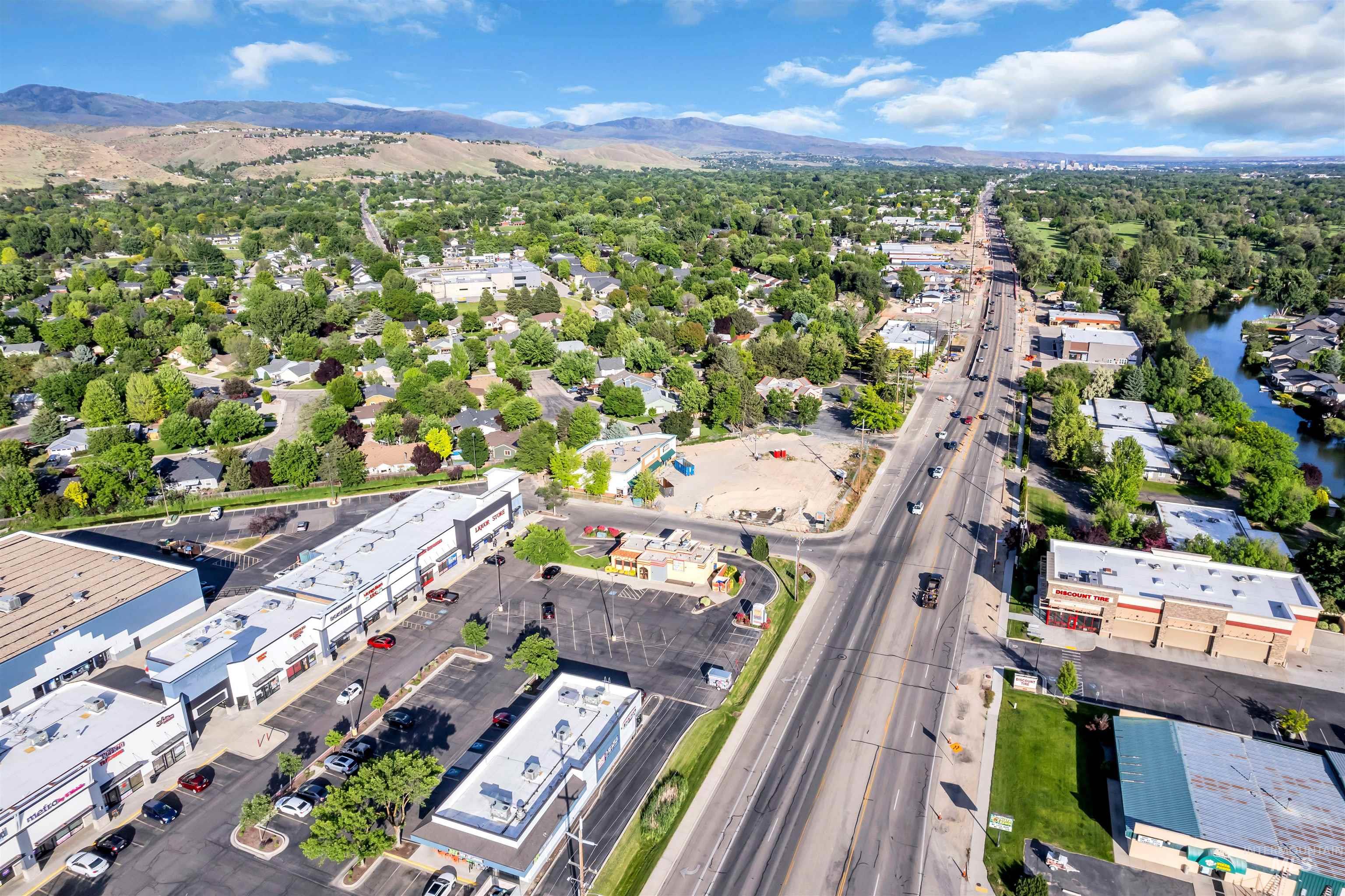 6728 W State St, Boise, Idaho 83714, Business/Commercial For Sale, Price $1,790,000, 98992991