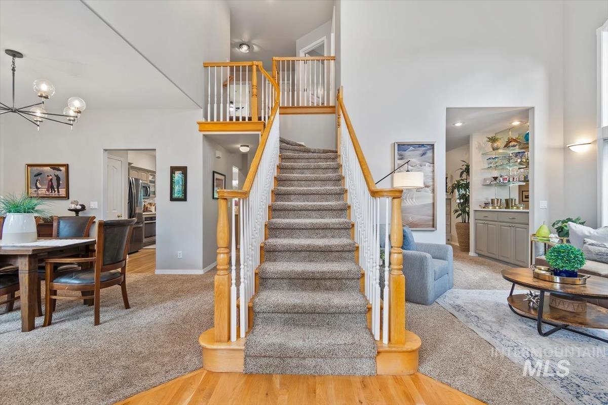 552 E River Quarry Ct., Eagle, Idaho 83616, 4 Bedrooms, 2.5 Bathrooms, Residential For Sale, Price $998,000, 98992992