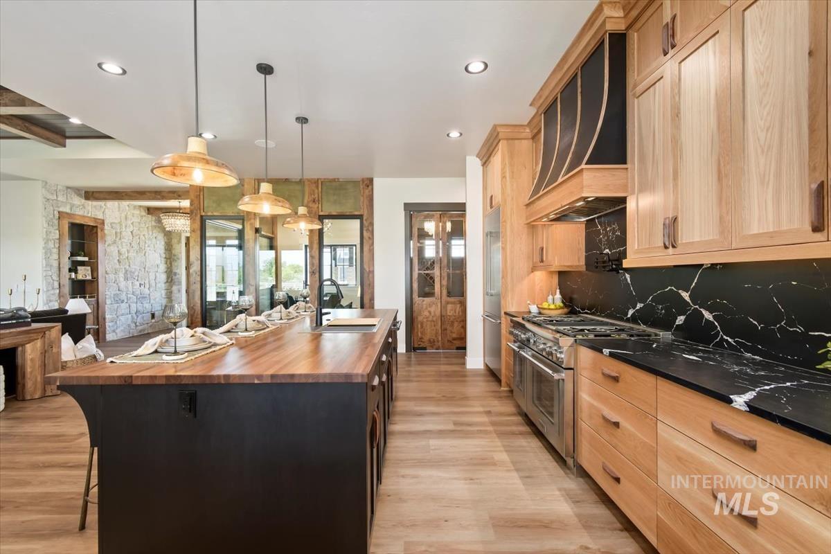 L1B9 Salado Creek Ave, Nampa, Idaho 83651, 4 Bedrooms, 3.5 Bathrooms, Residential For Sale, Price $1,750,000, 98992994
