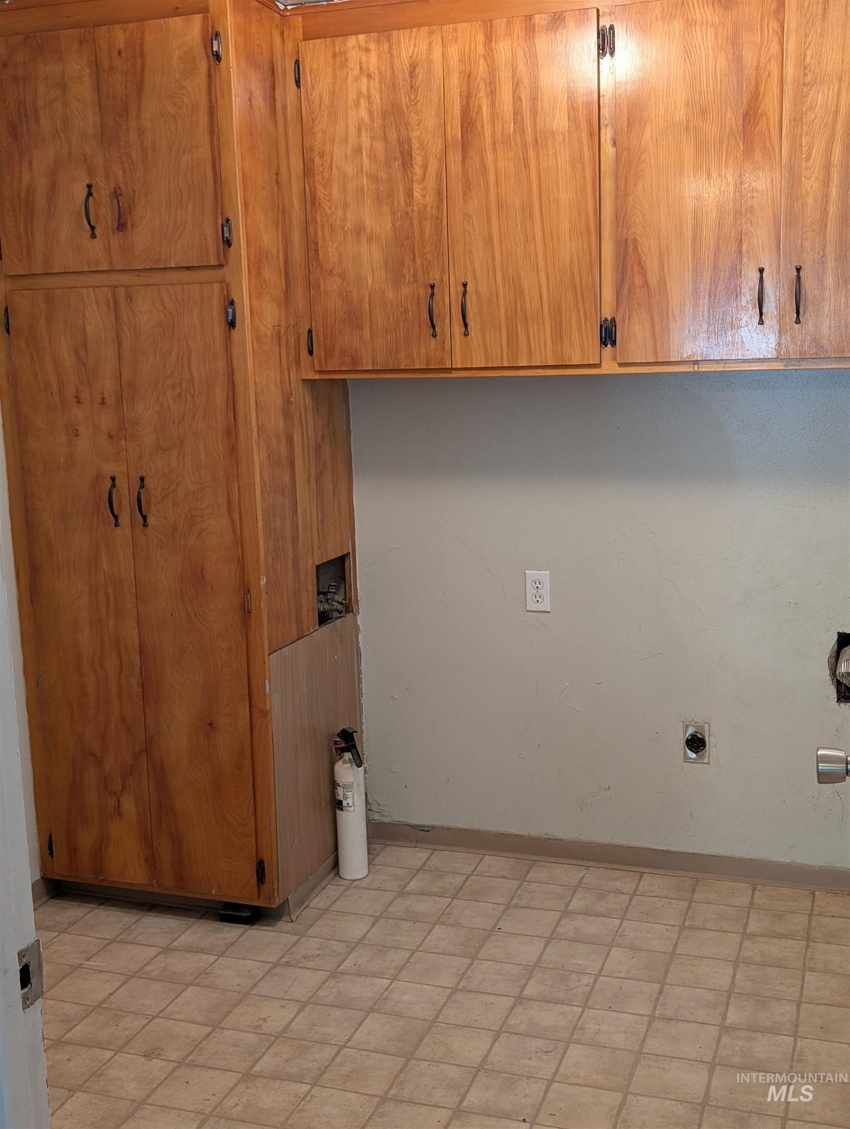 604 19th Ave South, Nampa, Idaho 83651, 2 Bedrooms, 1 Bathroom, Residential For Sale, Price $308,000, 98992995