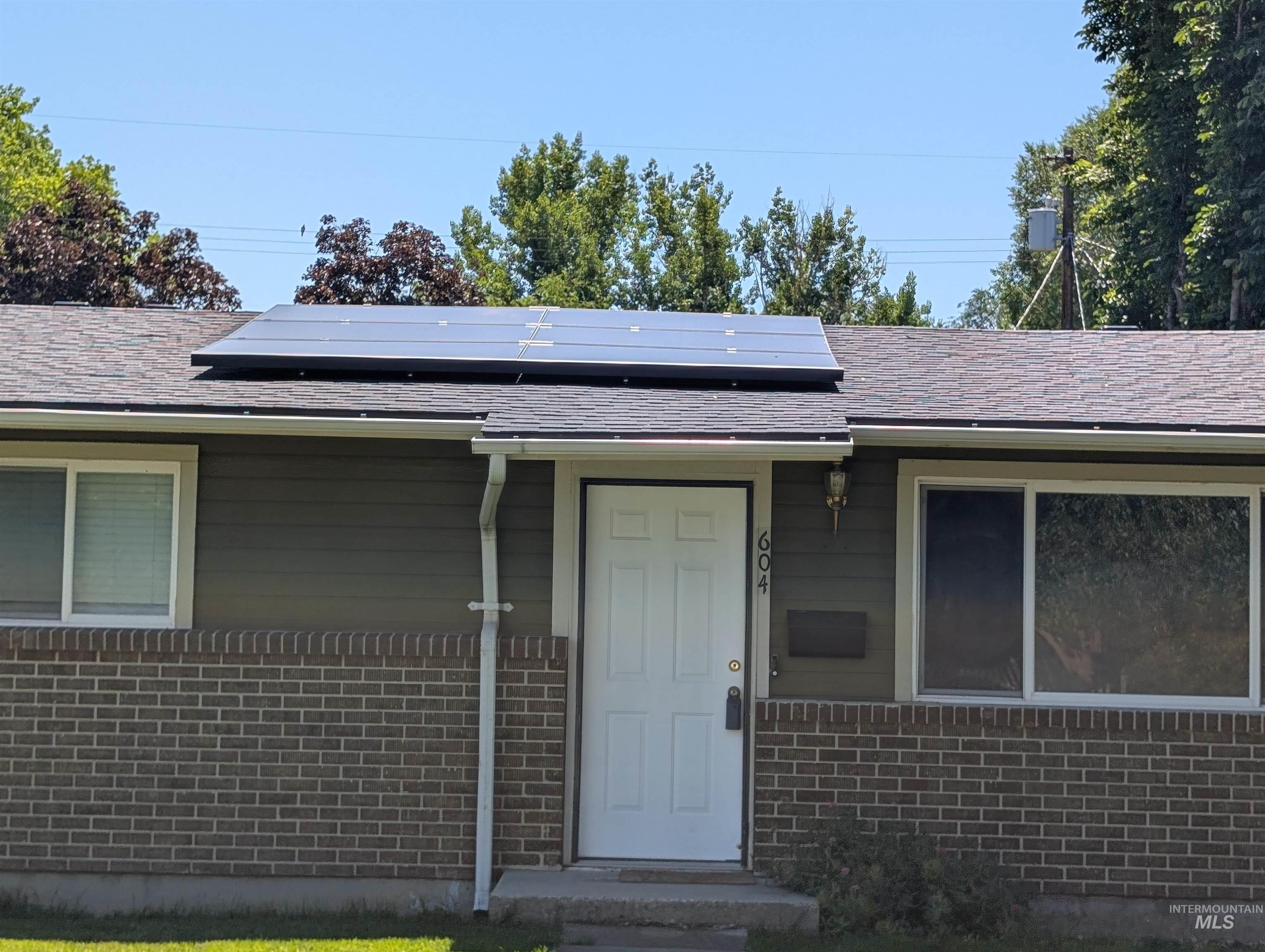 604 19th Ave South, Nampa, Idaho 83651, 2 Bedrooms, 1 Bathroom, Residential For Sale, Price $308,000, 98992995