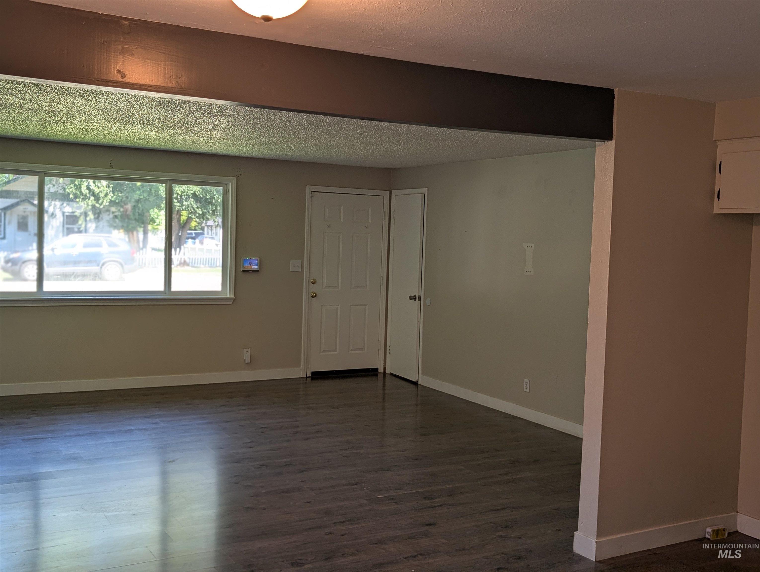 604 19th Ave South, Nampa, Idaho 83651, 2 Bedrooms, 1 Bathroom, Residential For Sale, Price $308,000, 98992995