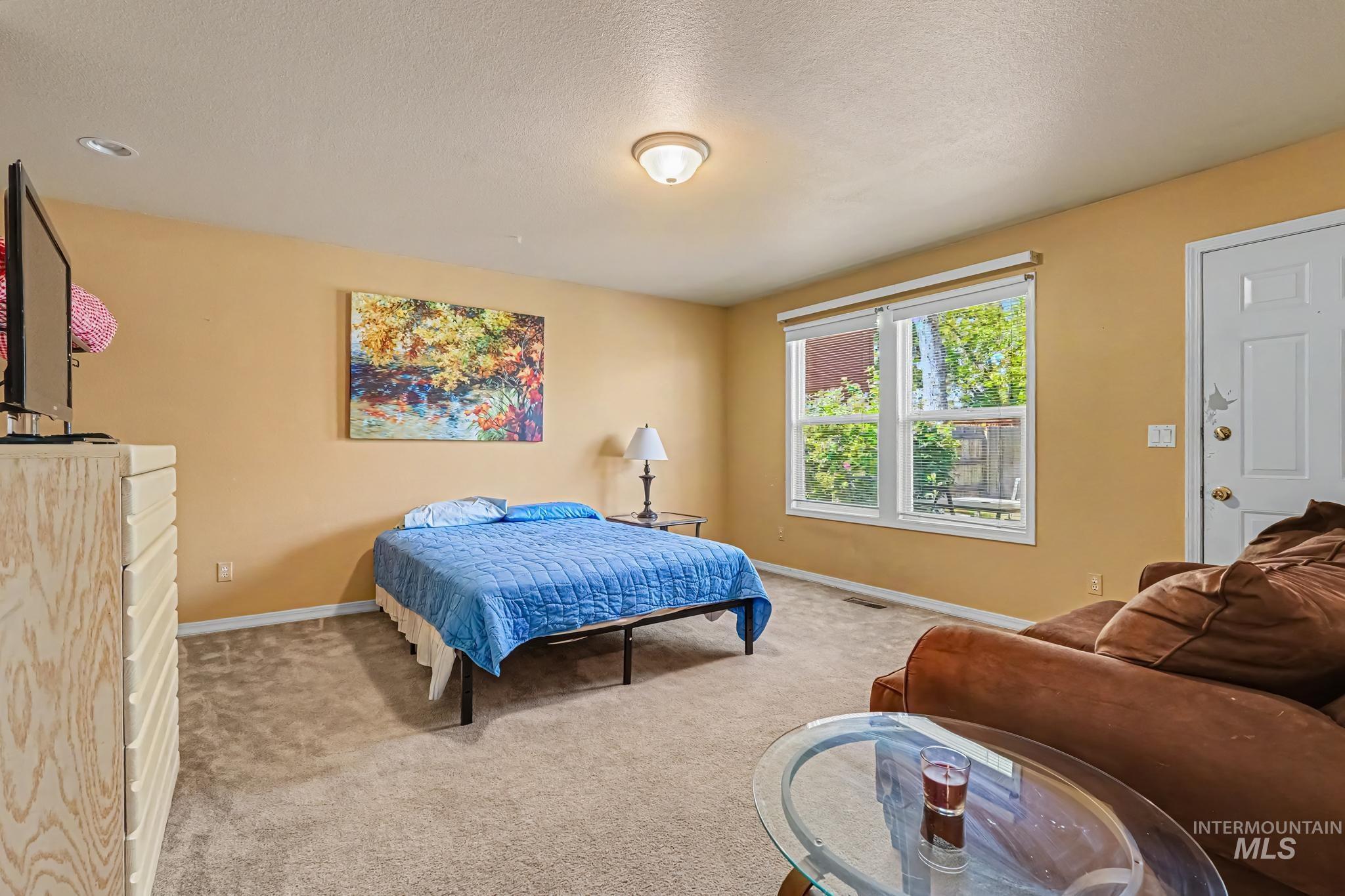 927 N Dawn Drive, Boise, Idaho 83713, 3 Bedrooms, 2 Bathrooms, Residential For Sale, Price $474,900,MLS 98992996