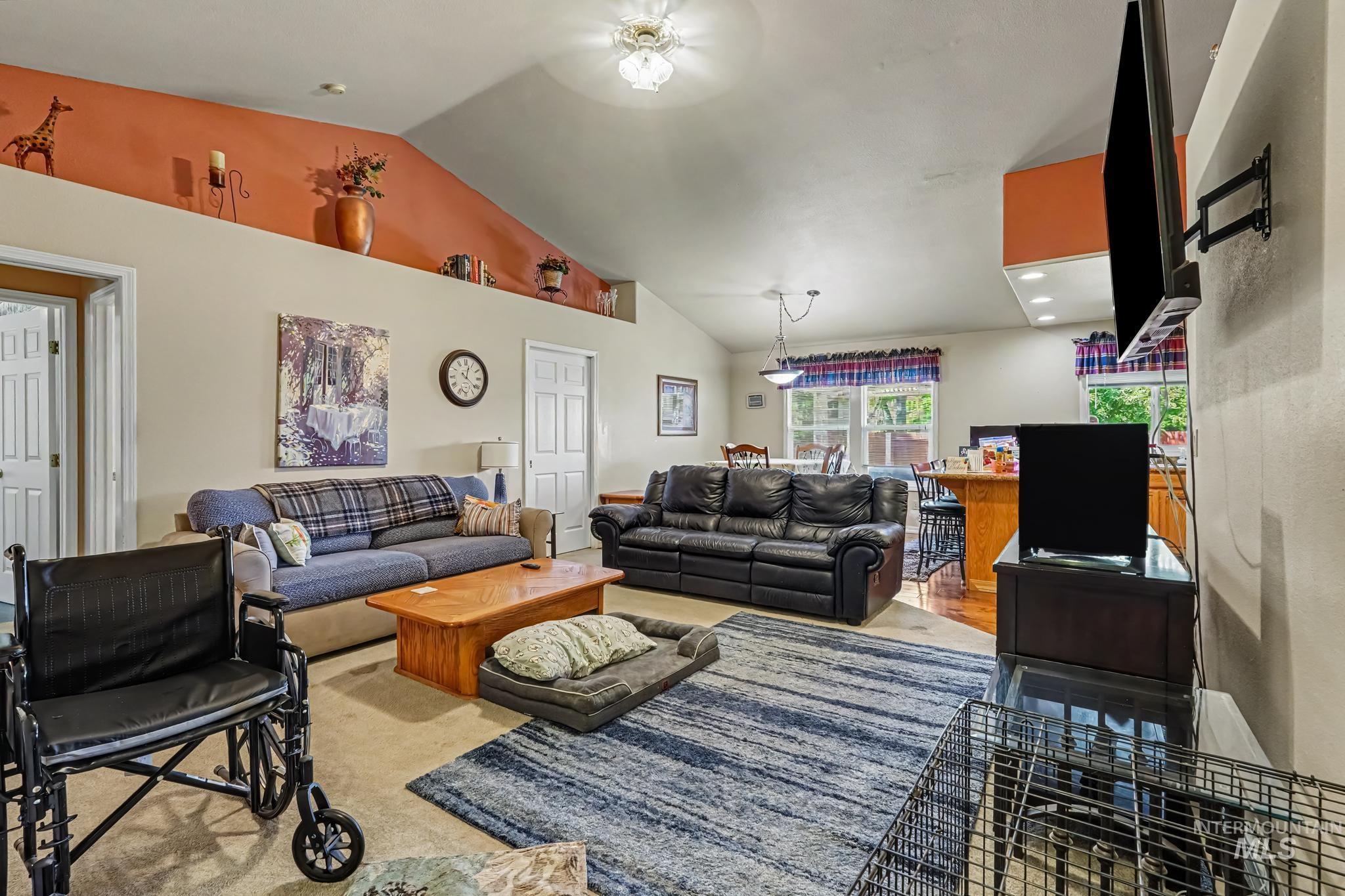 927 N Dawn Drive, Boise, Idaho 83713, 3 Bedrooms, 2 Bathrooms, Residential For Sale, Price $474,900,MLS 98992996