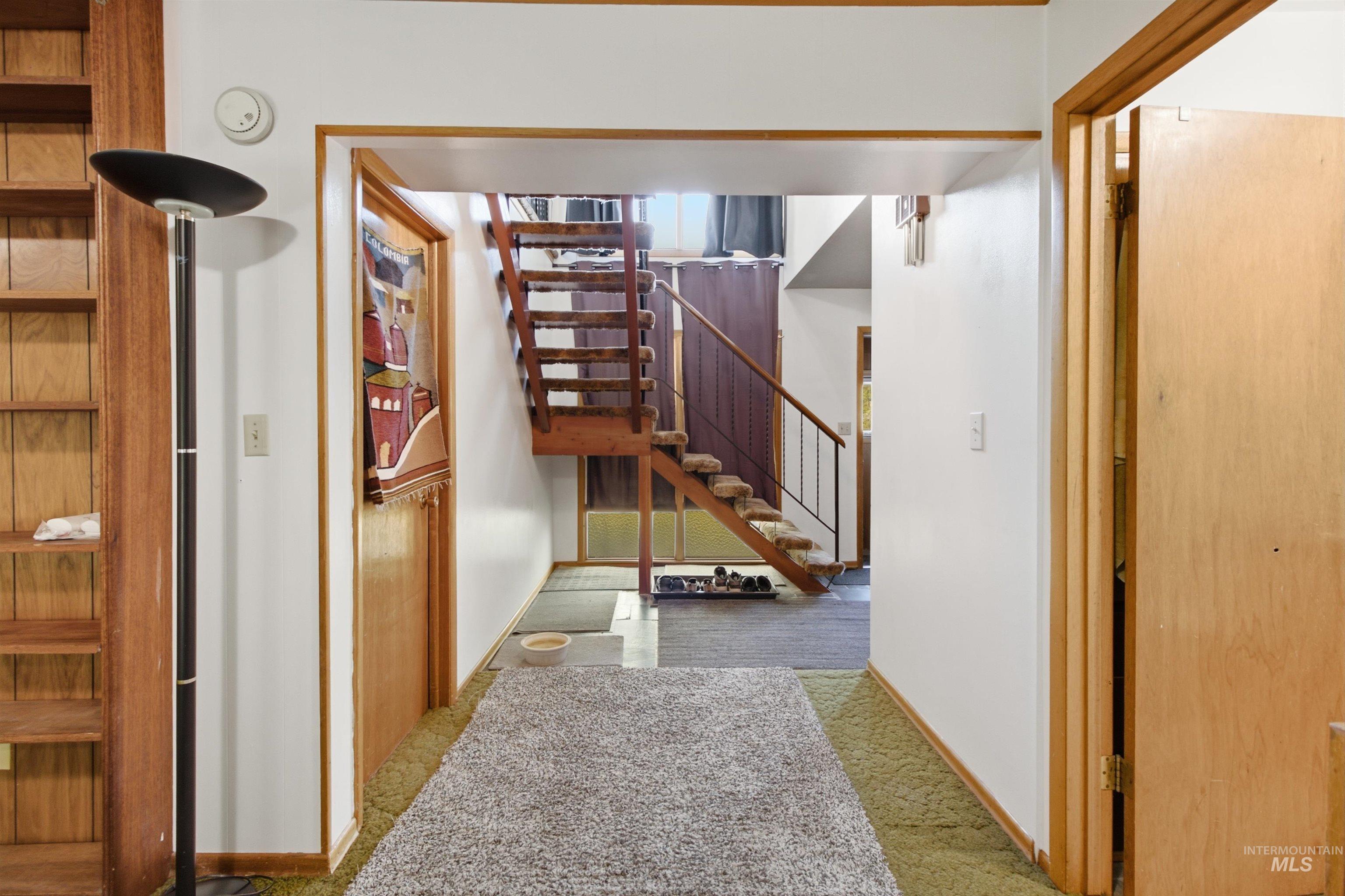 1426 View St, Moscow, Idaho 83843, 4 Bedrooms, 2 Bathrooms, Residential For Sale, Price $469,000, 98992997