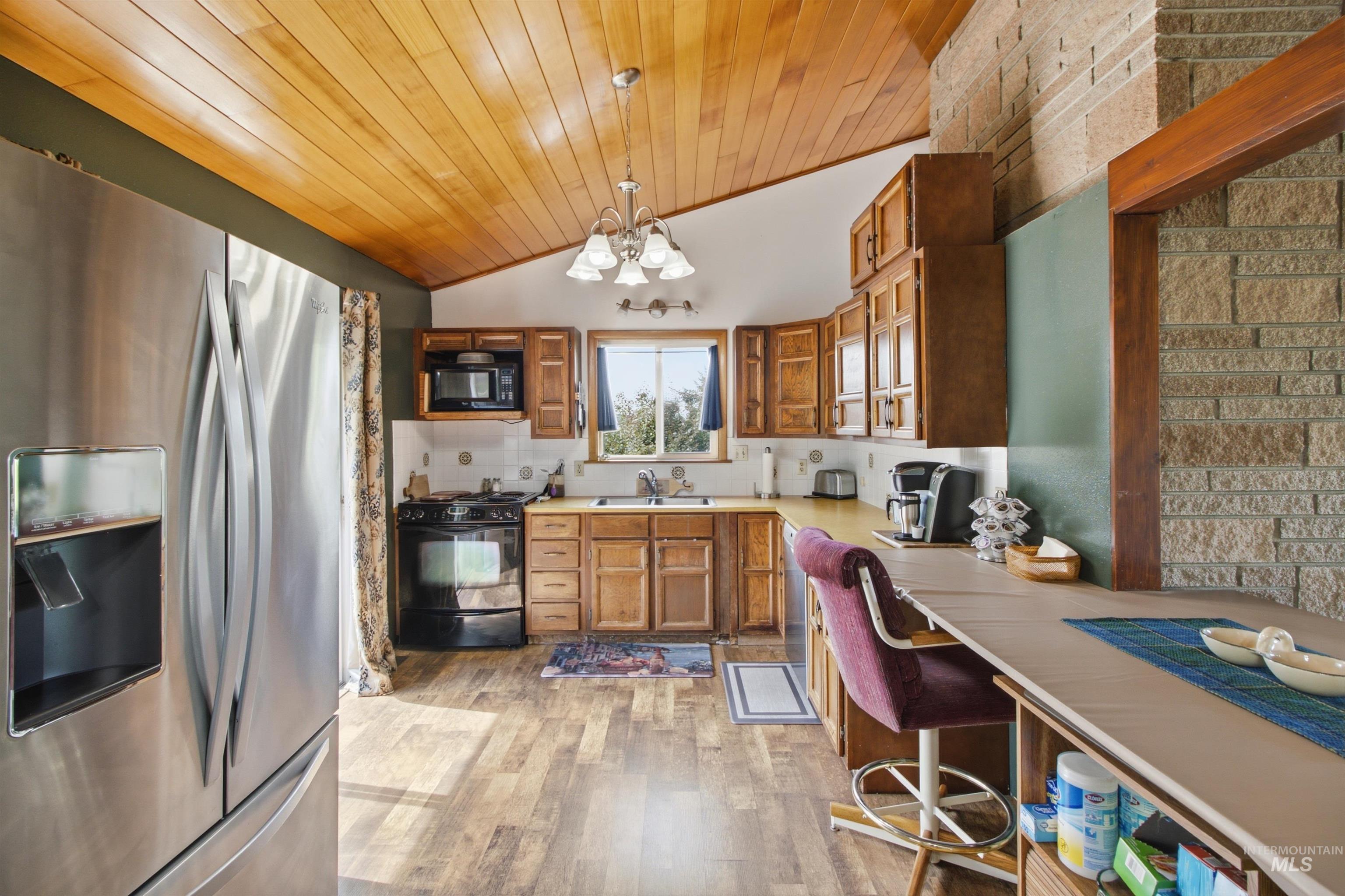 1426 View St, Moscow, Idaho 83843, 4 Bedrooms, 2 Bathrooms, Residential For Sale, Price $479,000,MLS 98992997
