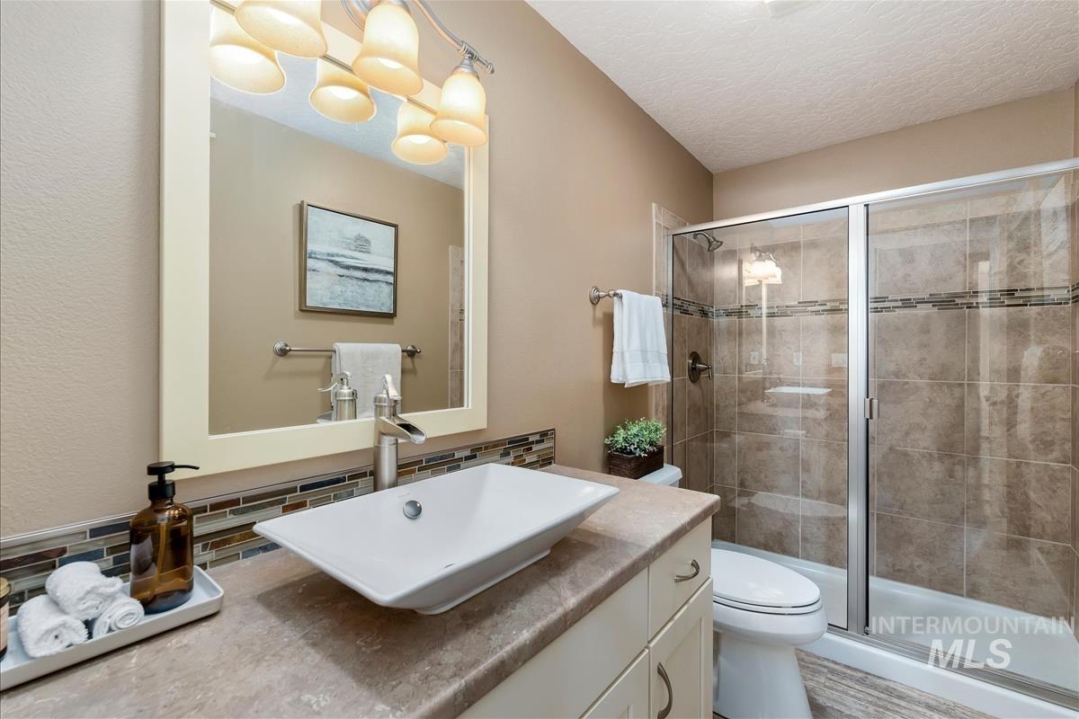 8133 Joplin Rd, Nampa, Idaho 83687-8001, 3 Bedrooms, 2 Bathrooms, Residential For Sale, Price $774,000,MLS 98992998