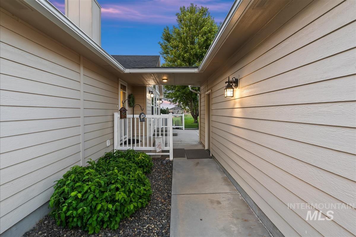 8133 Joplin Rd, Nampa, Idaho 83687-8001, 3 Bedrooms, 2 Bathrooms, Residential For Sale, Price $774,000,MLS 98992998