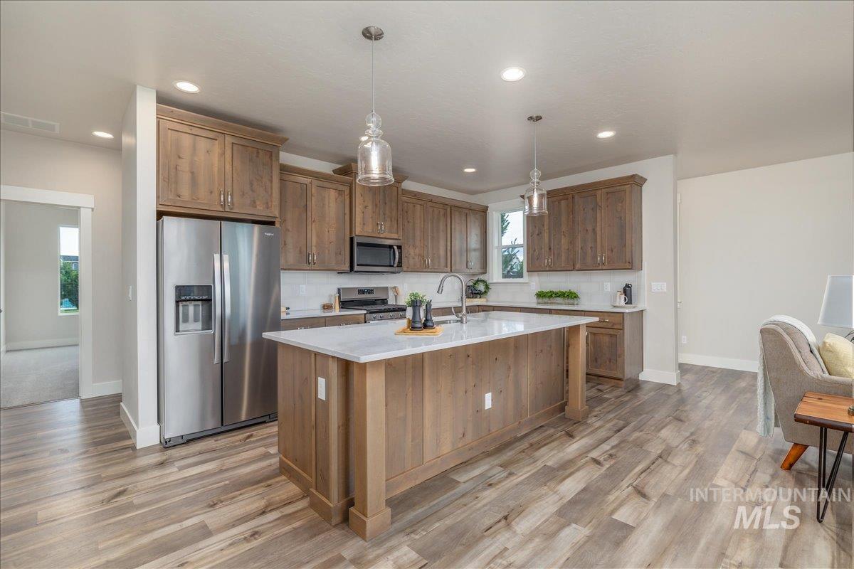 6253 S Hill Farm Way, Meridian, Idaho 83642, 3 Bedrooms, 2 Bathrooms, Residential For Sale, Price $525,000, 98993000