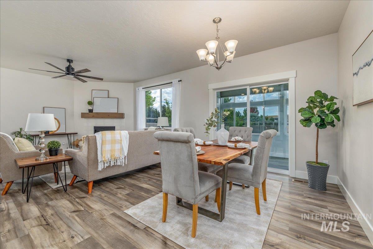 6253 S Hill Farm Way, Meridian, Idaho 83642, 3 Bedrooms, 2 Bathrooms, Residential For Sale, Price $525,000, 98993000