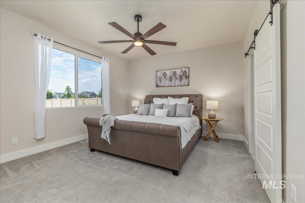 6253 S Hill Farm Way, Meridian, Idaho 83642, 3 Bedrooms, 2 Bathrooms, Residential For Sale, Price $525,000, 98993000