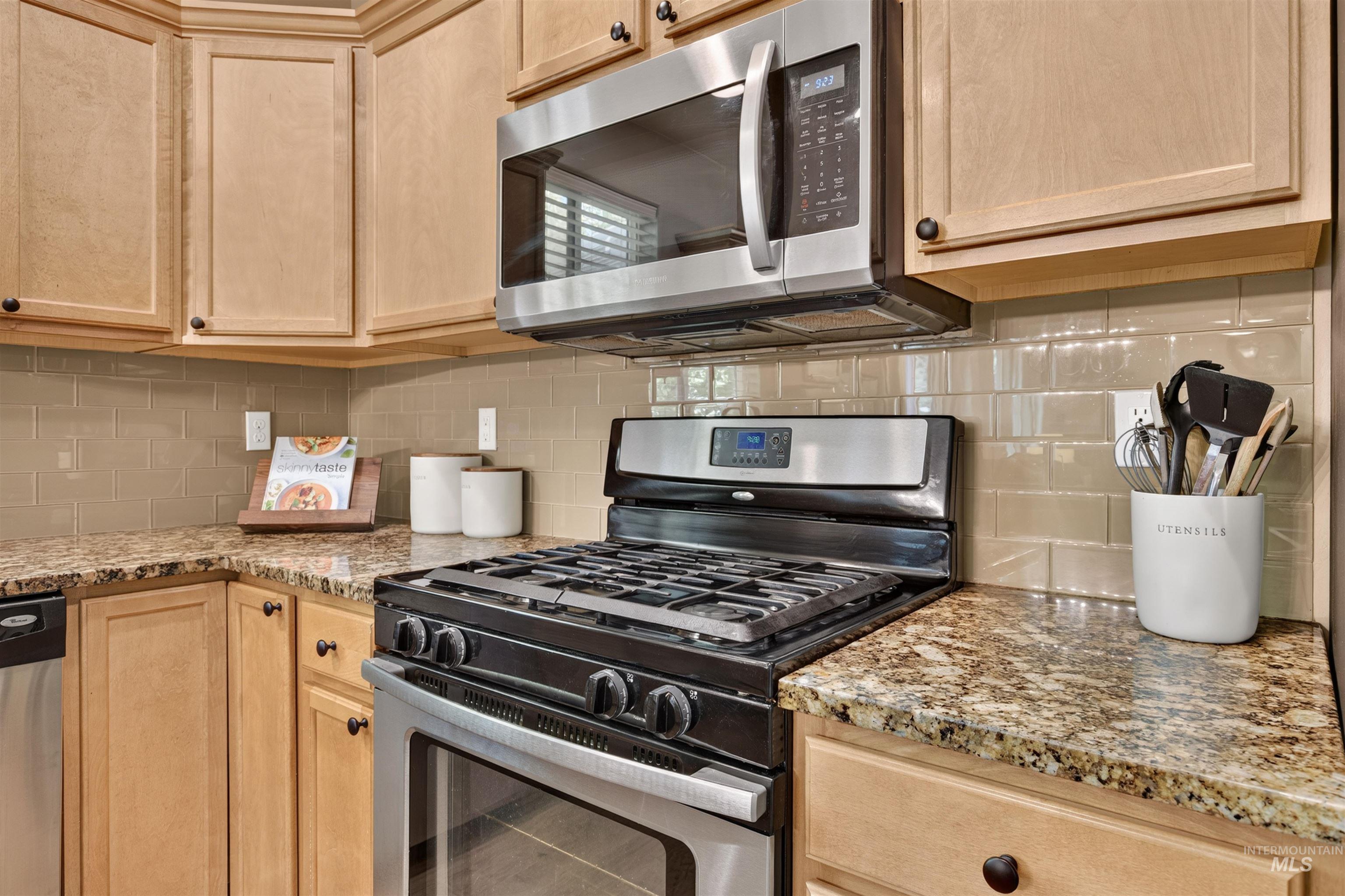 7674 W Morning Court, Boise, Idaho 83709, 4 Bedrooms, 2.5 Bathrooms, Residential For Sale, Price $529,900, 98993004