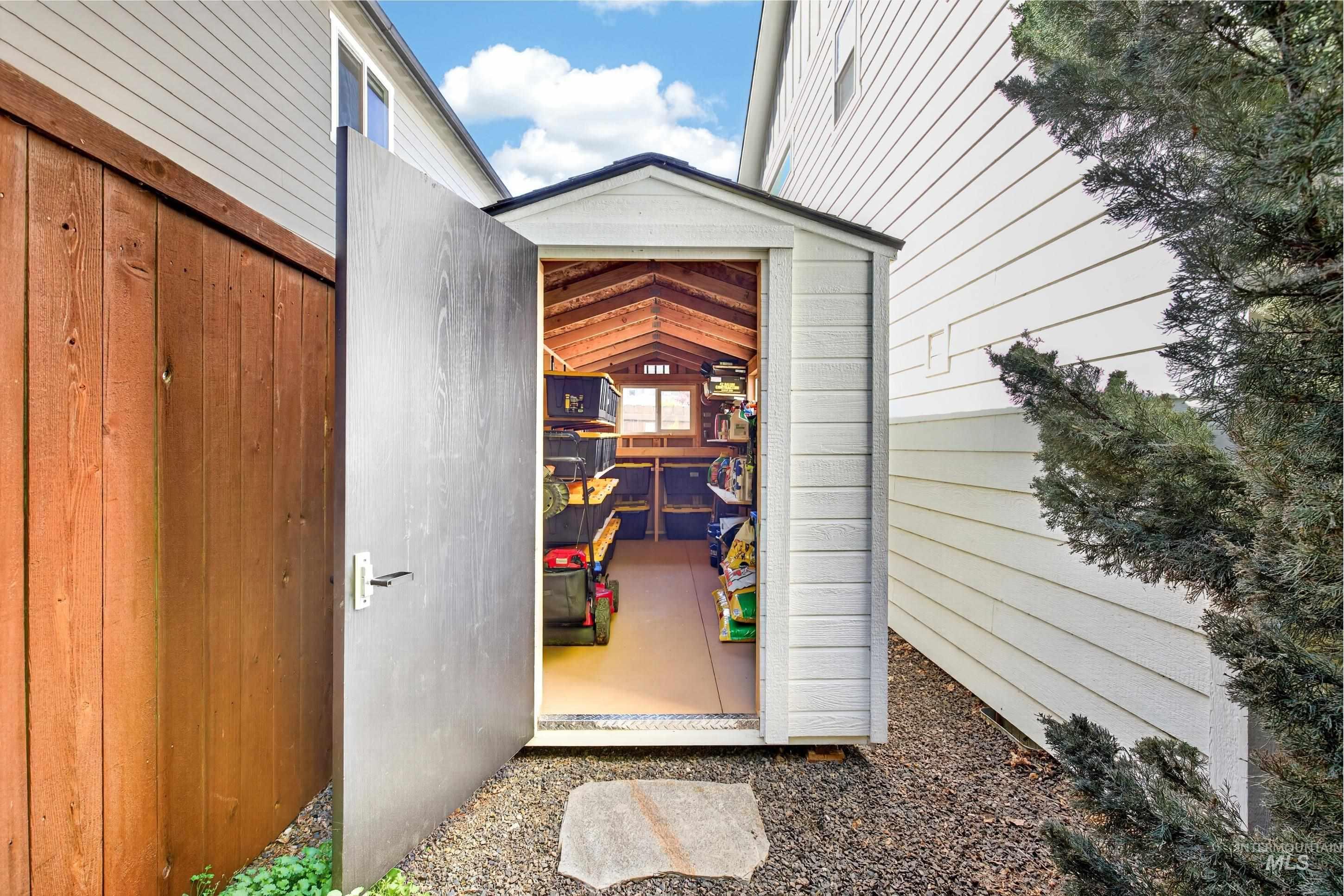 7674 W Morning Court, Boise, Idaho 83709, 4 Bedrooms, 2.5 Bathrooms, Residential For Sale, Price $529,900, 98993004