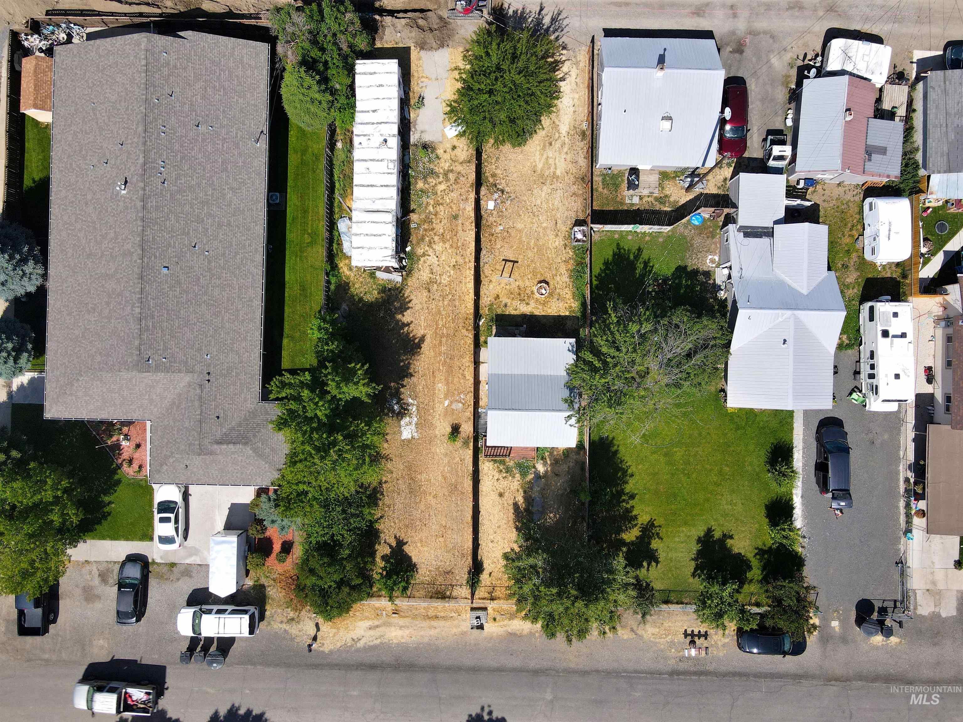 729 California St, Gooding, Idaho 83330, 2 Bedrooms, 1 Bathroom, Residential For Sale, Price $100,000, 98993008