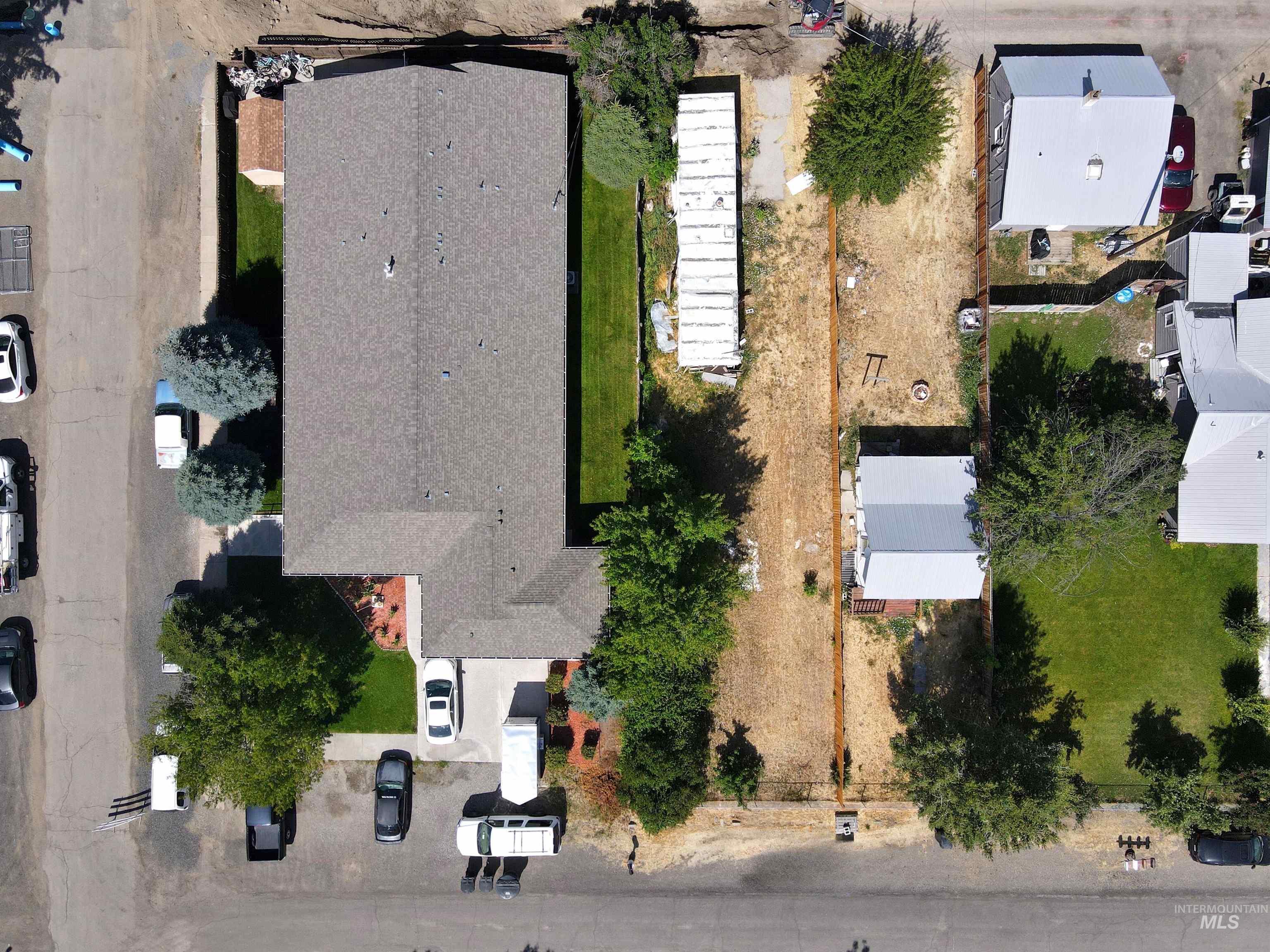 729 California St, Gooding, Idaho 83330, 2 Bedrooms, 1 Bathroom, Residential For Sale, Price $100,000, 98993008