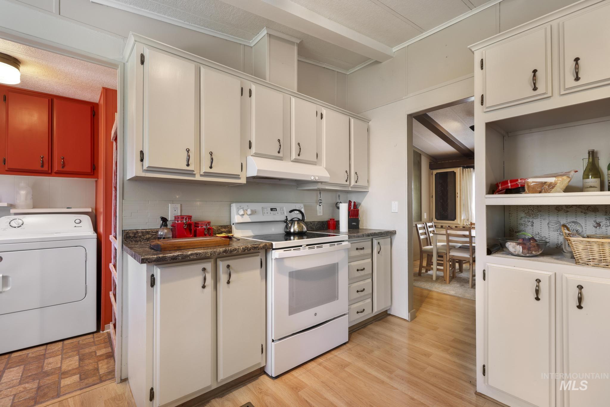 554 N Waucanza St, Dietrich, Idaho 83324, 3 Bedrooms, 2 Bathrooms, Residential For Sale, Price $385,000,MLS 98993010