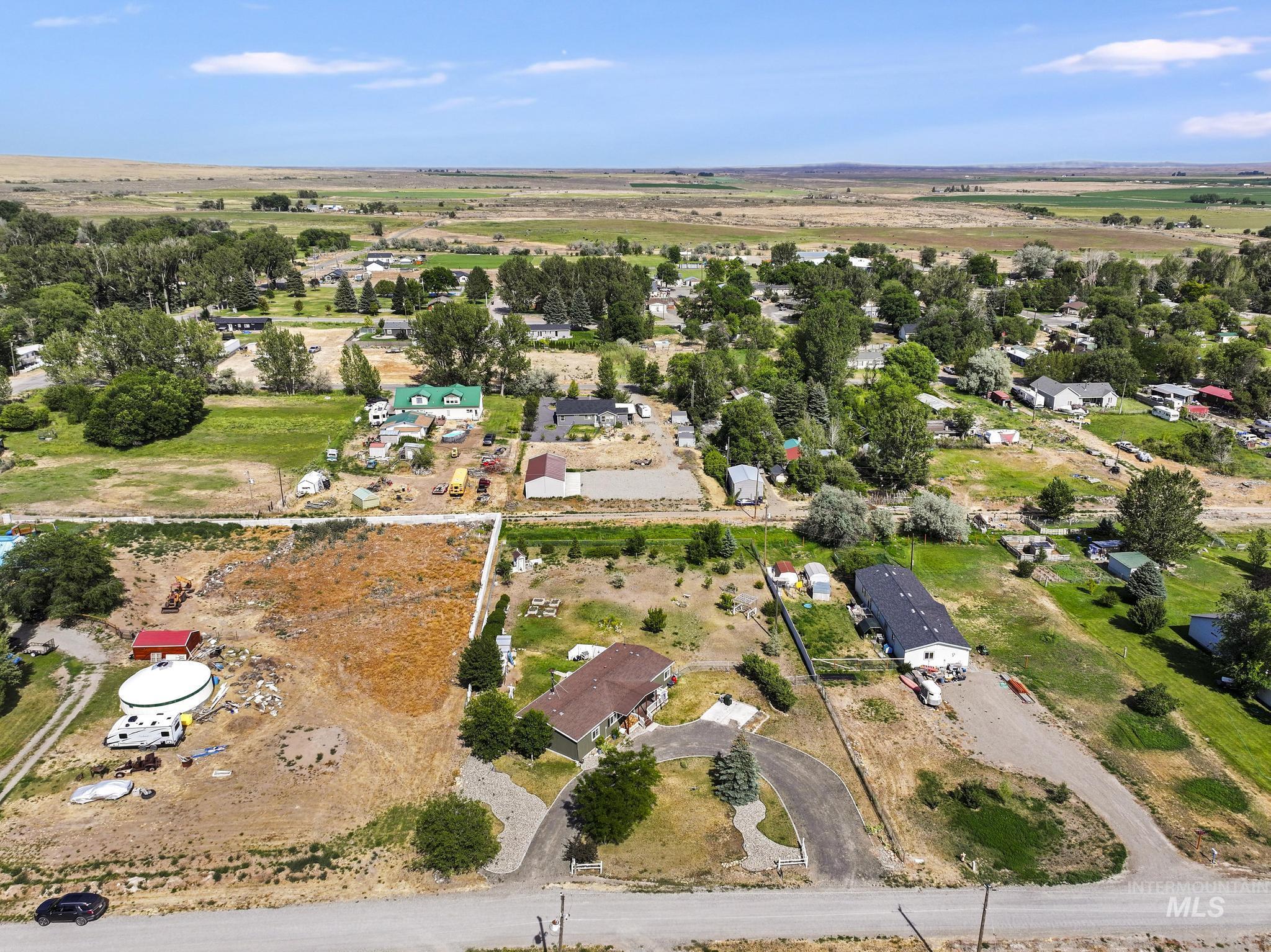 554 N Waucanza St, Dietrich, Idaho 83324, 3 Bedrooms, 2 Bathrooms, Residential For Sale, Price $400,000, 98993010