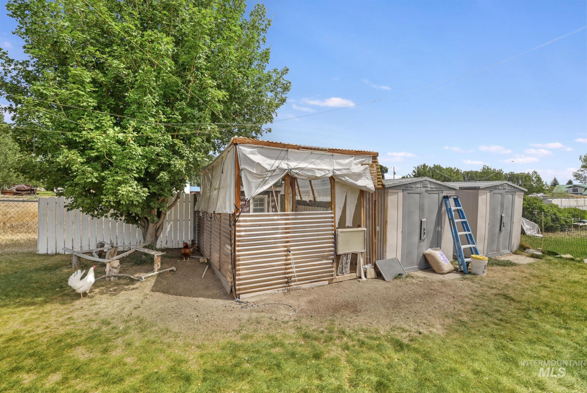 554 N Waucanza St, Dietrich, Idaho 83324, 3 Bedrooms, 2 Bathrooms, Residential For Sale, Price $385,000,MLS 98993010