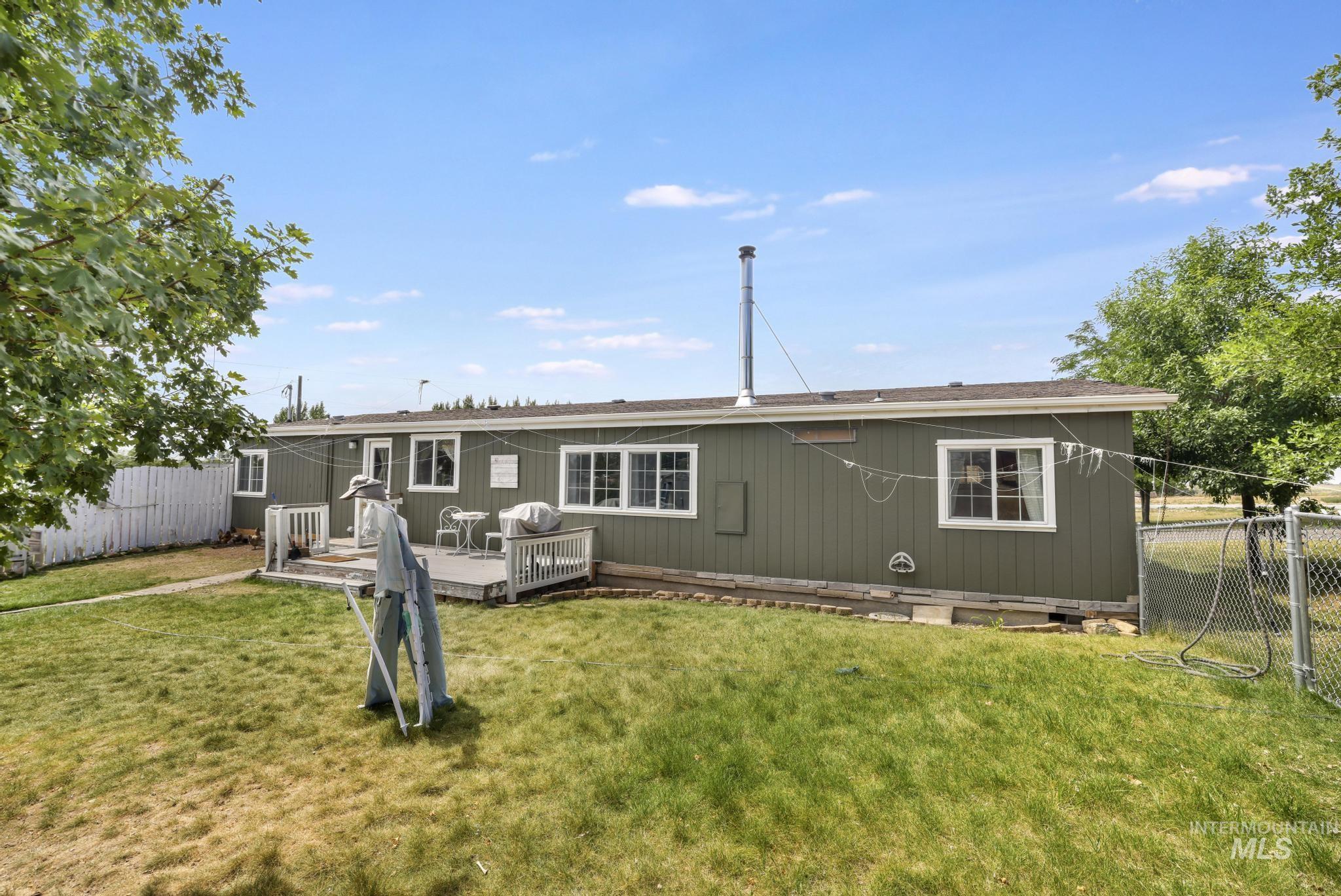 554 N Waucanza St, Dietrich, Idaho 83324, 3 Bedrooms, 2 Bathrooms, Residential For Sale, Price $385,000,MLS 98993010