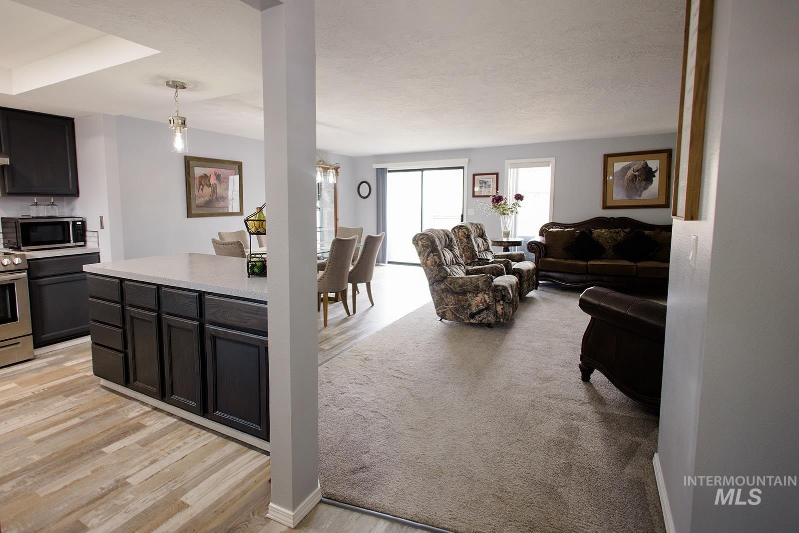 1530 Rosewood St, Mountain Home, Idaho 83647, 3 Bedrooms, 2 Bathrooms, Residential For Sale, Price $360,000, 98993011
