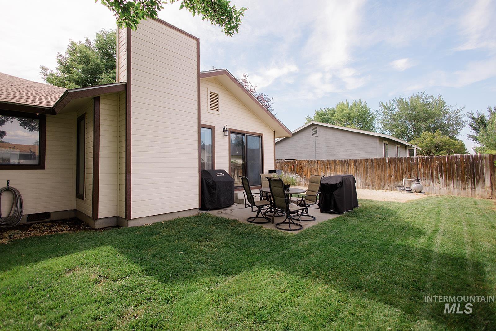 1530 Rosewood St, Mountain Home, Idaho 83647, 3 Bedrooms, 2 Bathrooms, Residential For Sale, Price $360,000, 98993011