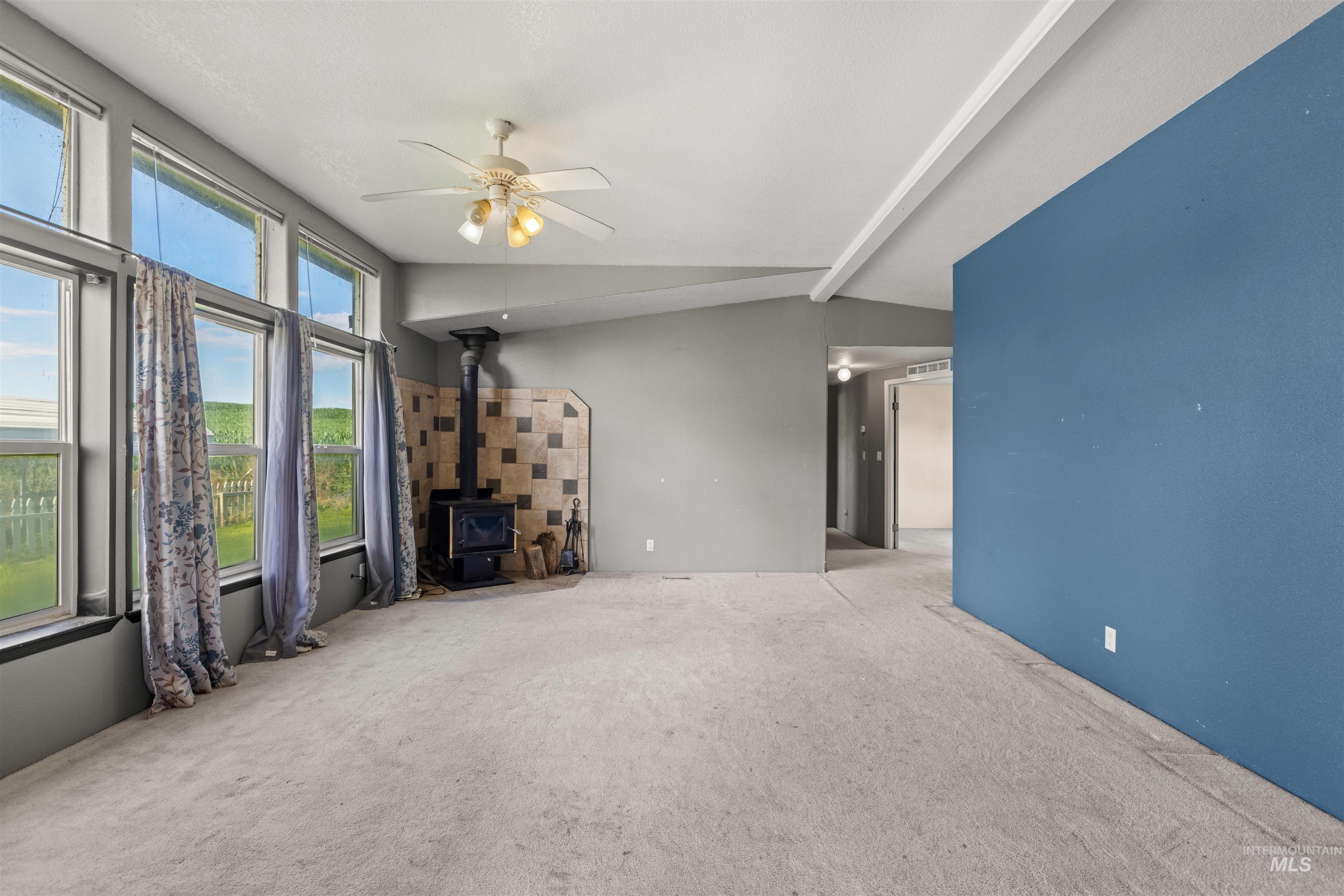 5733 Old Bruneau Hwy, Marsing, Idaho 83639, 3 Bedrooms, 2 Bathrooms, Residential For Sale, Price $420,000, 98993014