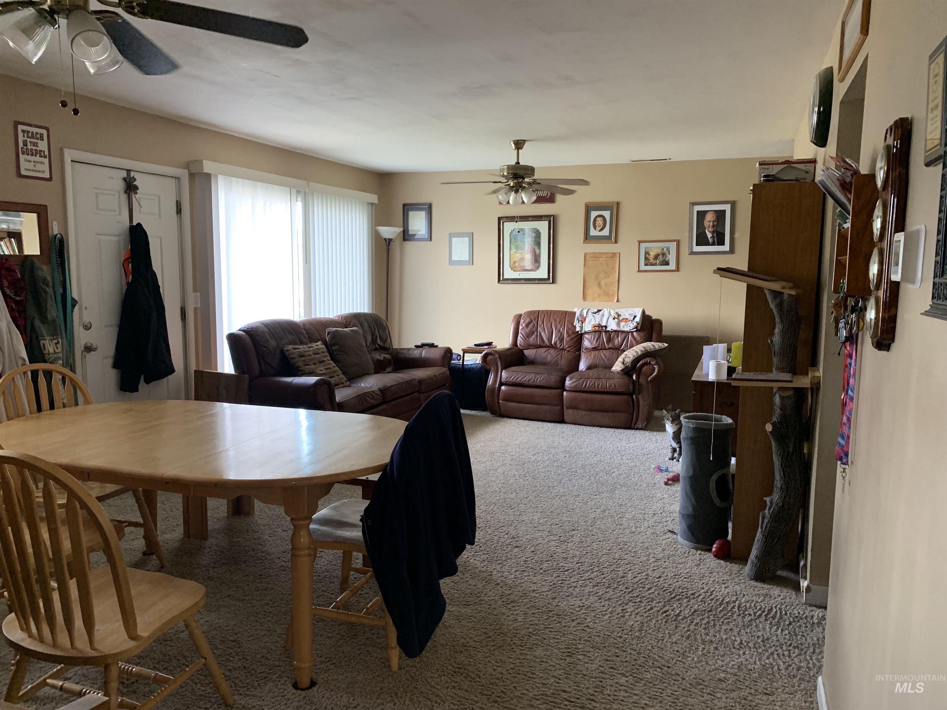 917 15th Dr, Rupert, Idaho 83350, 4 Bedrooms, 2 Bathrooms, Residential For Sale, Price $315,000, 98993016