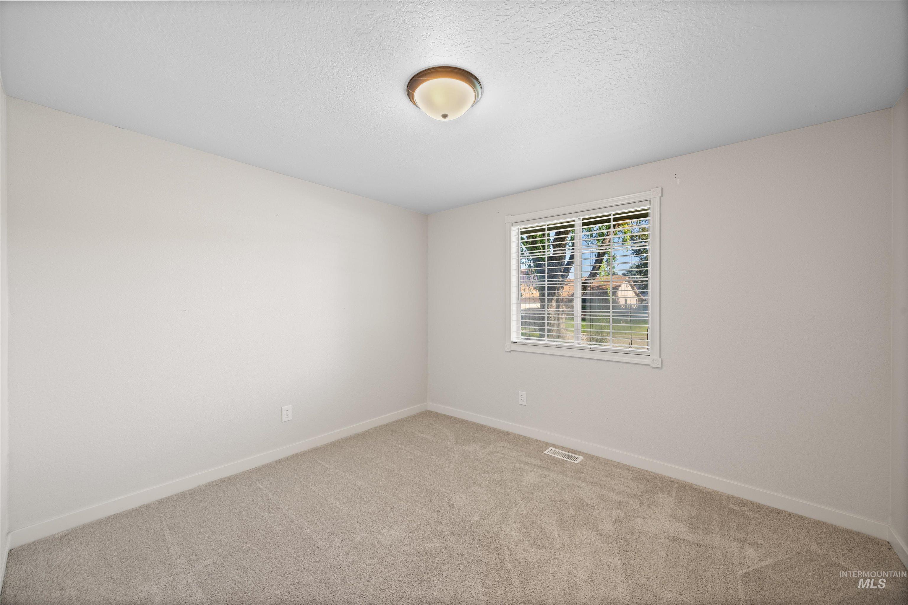 11675 W Violet Ct, Boise, Idaho 83713, 3 Bedrooms, 2 Bathrooms, Residential For Sale, Price $509,500, 98993019