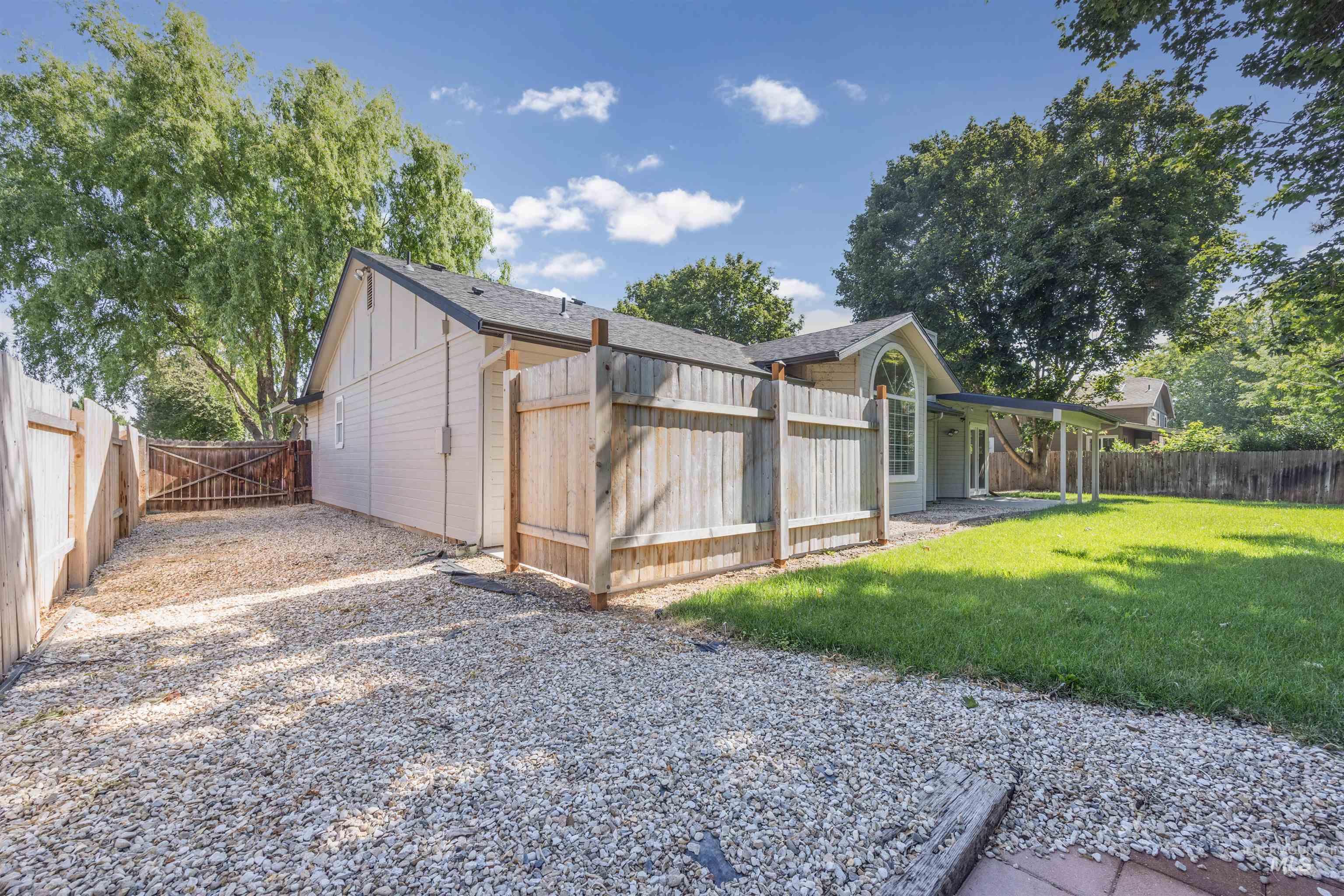 11675 W Violet Ct, Boise, Idaho 83713, 3 Bedrooms, 2 Bathrooms, Residential For Sale, Price $509,500, 98993019