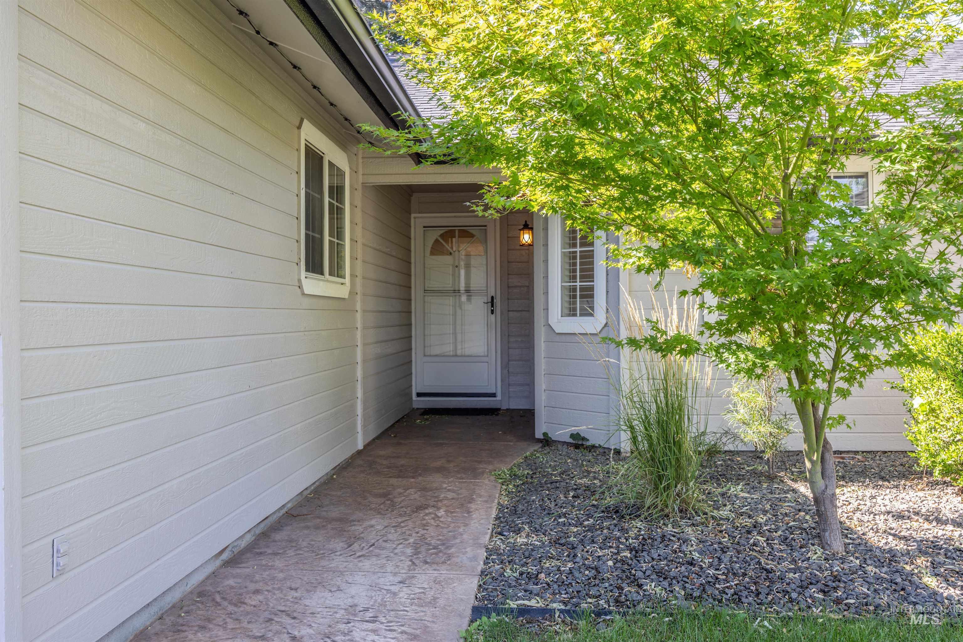11675 W Violet Ct, Boise, Idaho 83713, 3 Bedrooms, 2 Bathrooms, Residential For Sale, Price $509,500, 98993019