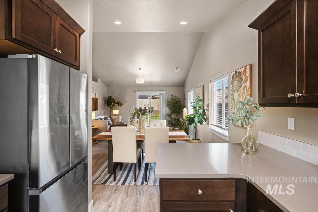 518 Belville Place, Caldwell, Idaho 83605, 3 Bedrooms, 2 Bathrooms, Residential For Sale, Price $380,000, 98993020