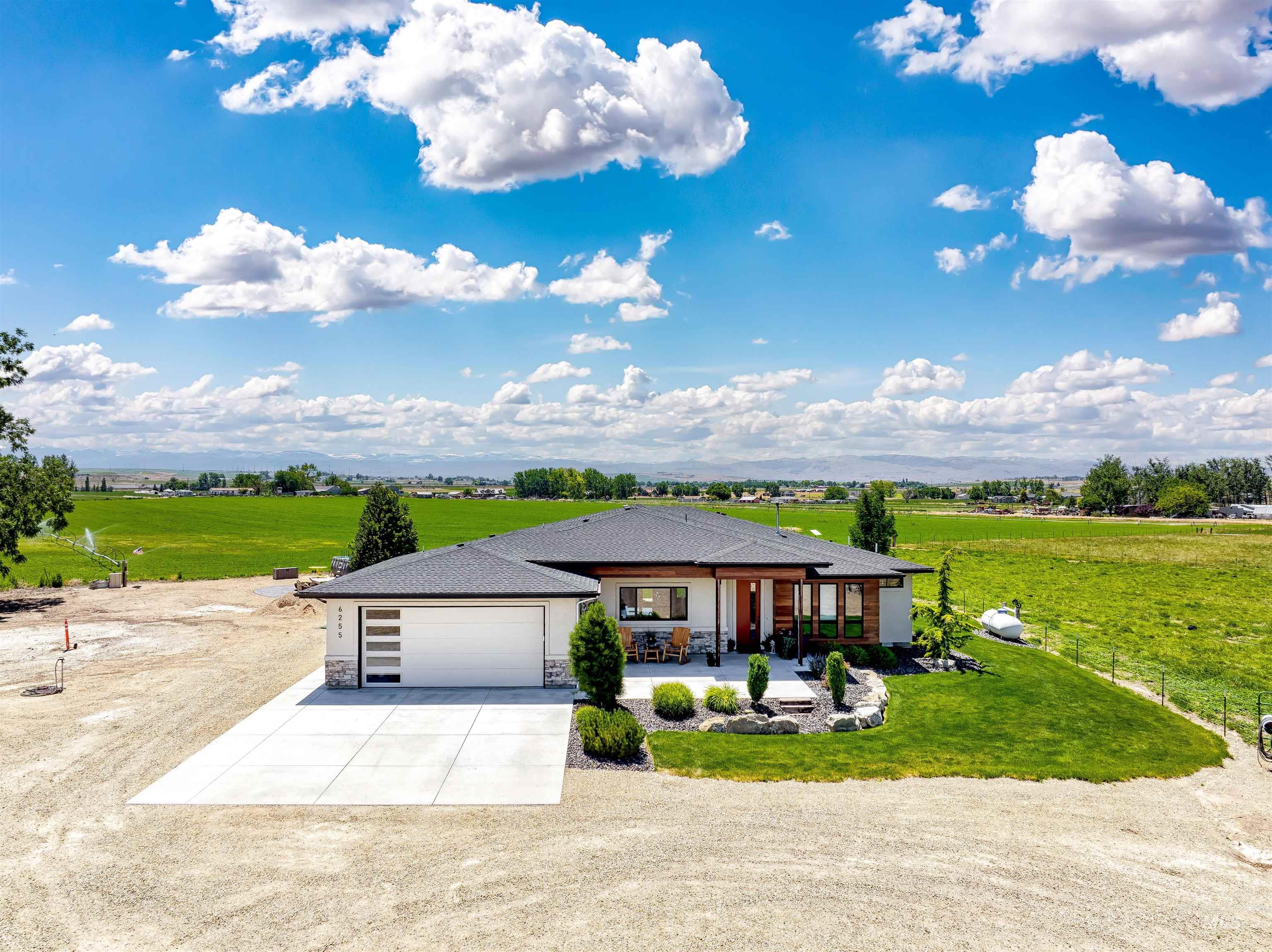 6255 Bennett Rd., Nampa, Idaho 83686, 3 Bedrooms, 3 Bathrooms, Residential For Sale, Price $1,195,000,MLS 98993021