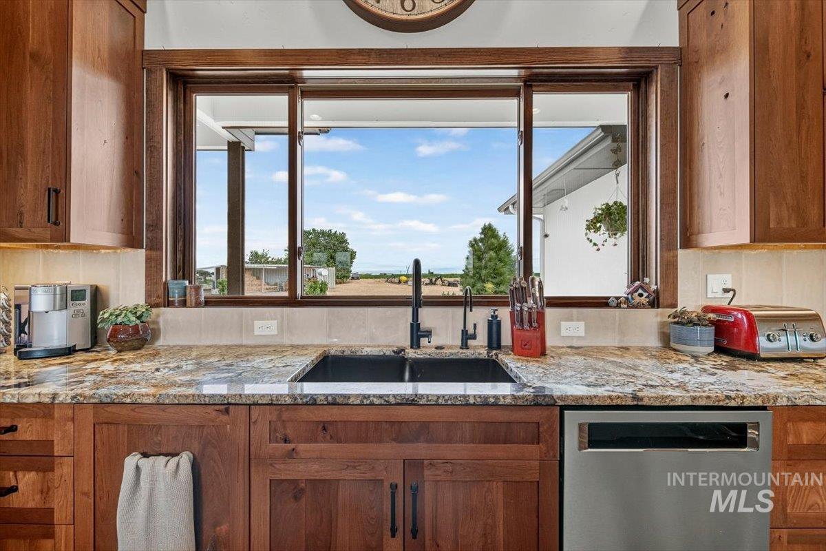 6255 Bennett Rd., Nampa, Idaho 83686, 3 Bedrooms, 3 Bathrooms, Residential For Sale, Price $1,195,000,MLS 98993021