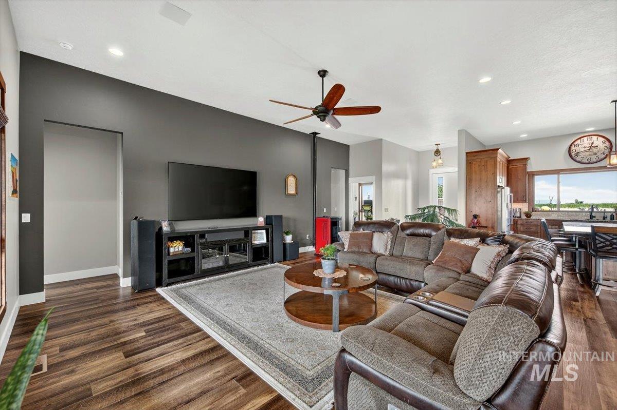 6255 Bennett Rd., Nampa, Idaho 83686, 3 Bedrooms, 3 Bathrooms, Residential For Sale, Price $1,275,000,MLS 98993021