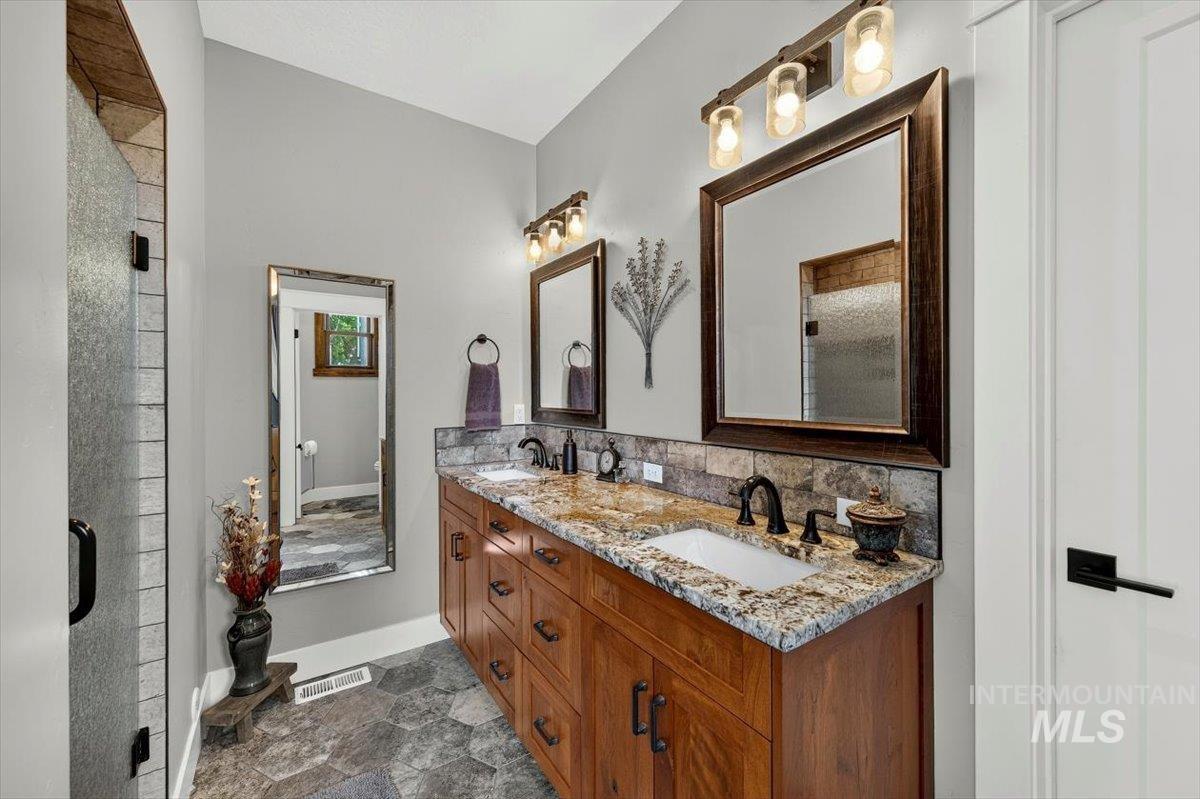 6255 Bennett Rd., Nampa, Idaho 83686, 3 Bedrooms, 3 Bathrooms, Residential For Sale, Price $1,275,000,MLS 98993021