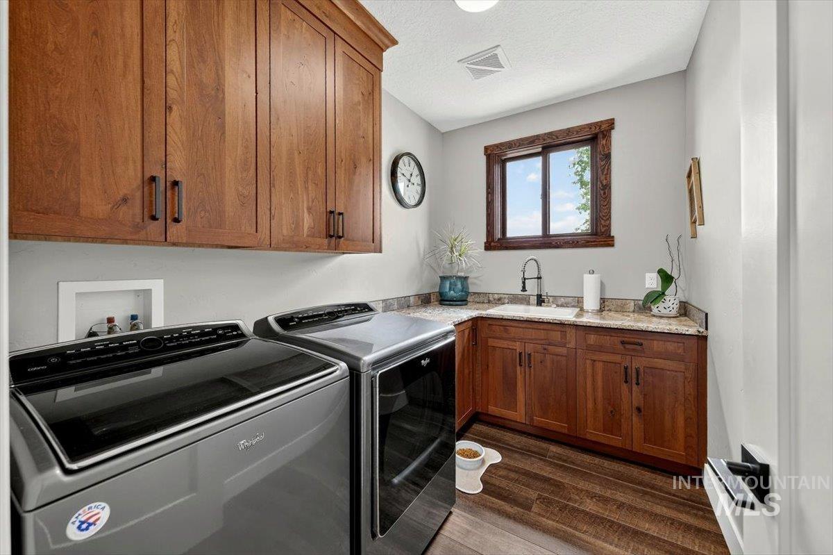 6255 Bennett Rd., Nampa, Idaho 83686, 3 Bedrooms, 3 Bathrooms, Residential For Sale, Price $1,275,000,MLS 98993021