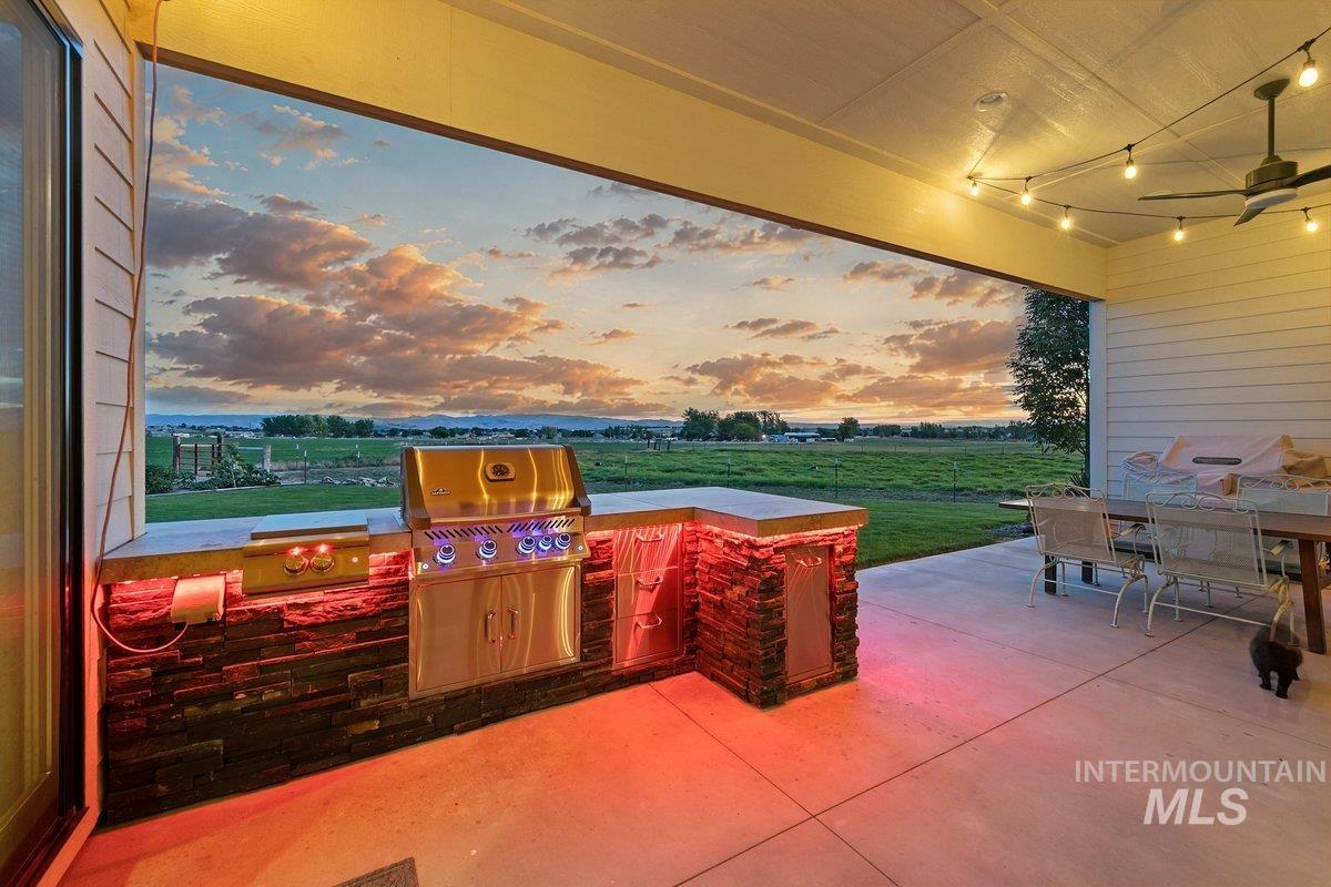 6255 Bennett Rd., Nampa, Idaho 83686, 3 Bedrooms, 3 Bathrooms, Residential For Sale, Price $1,195,000,MLS 98993021