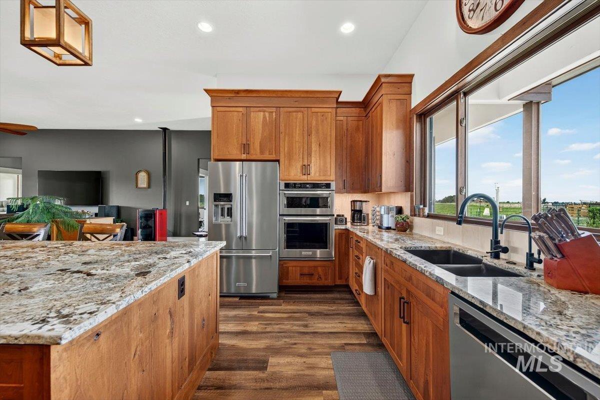 6255 Bennett Rd., Nampa, Idaho 83686, 3 Bedrooms, 3 Bathrooms, Residential For Sale, Price $1,195,000,MLS 98993021