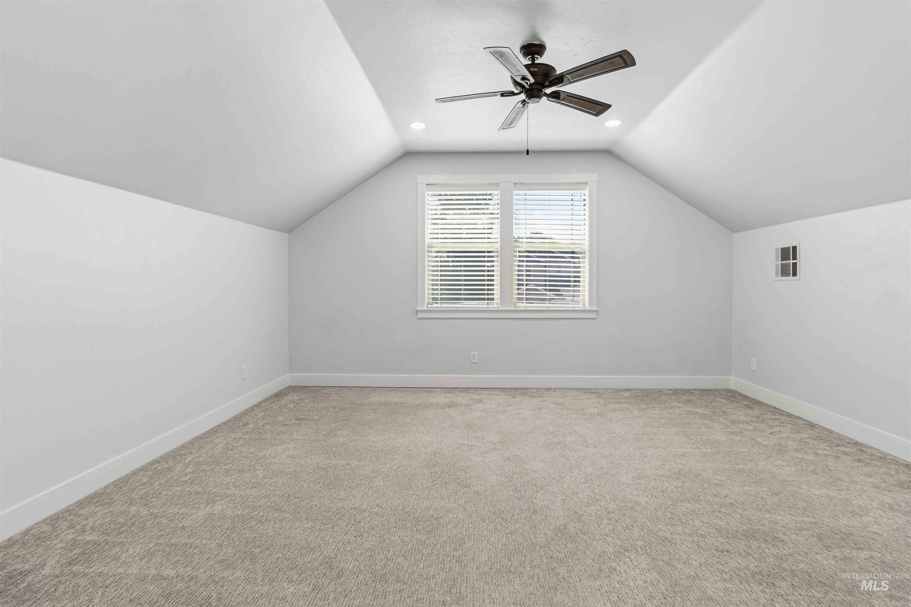 3218 N Cherry Laurel Way, Star, Idaho 83669, 4 Bedrooms, 3 Bathrooms, Residential For Sale, Price $719,900,MLS 98993022